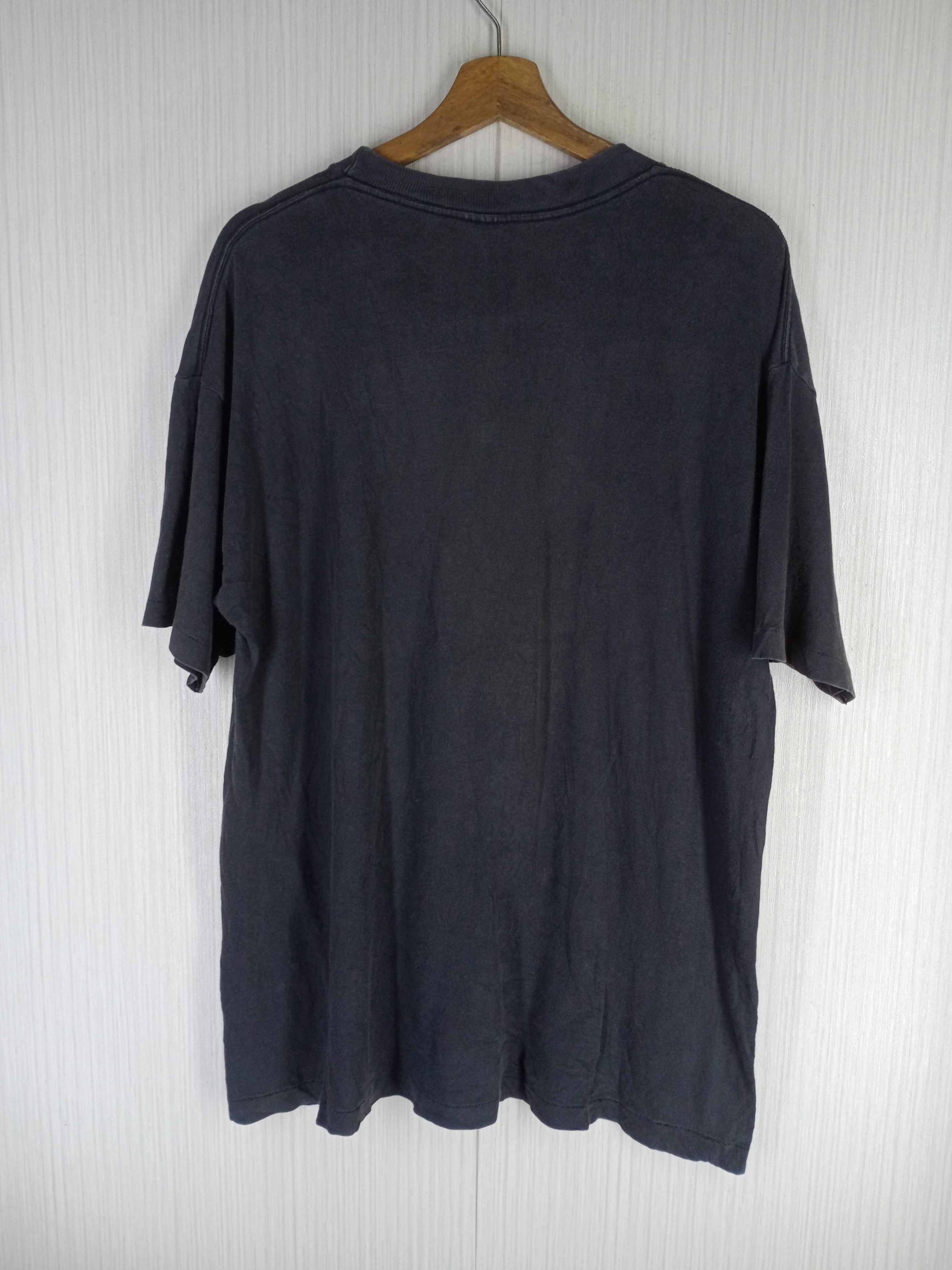 Vintage Very Rare Vintage 1992 Sonic The Hedgehog Tshirt Size US L / EU 52-54 / 3 - 7 Thumbnail