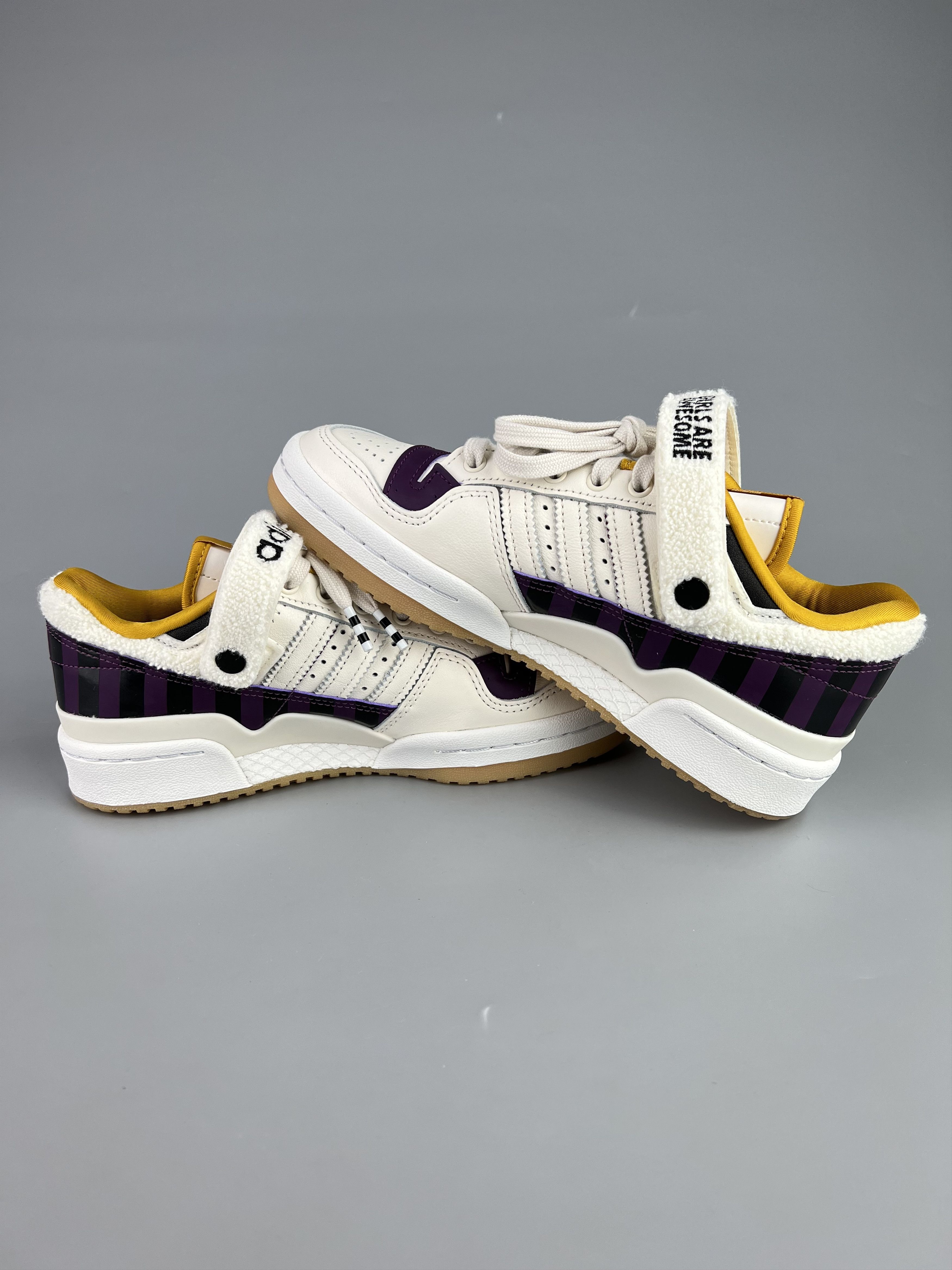 Adidas Adidas Forum Low x Girls Are Awesome Women's Size US 6 Size US 6 / IT 36 - 5 Thumbnail