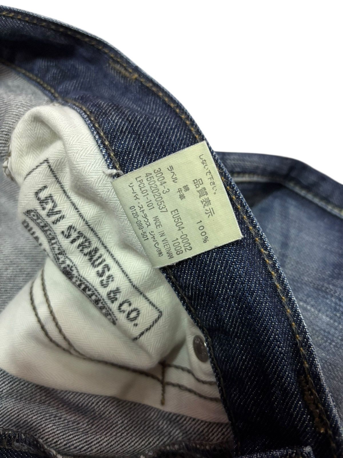 Levi's Vtg 90s Levis 504 Faded Distressed Jeans Size US 33 - 10 Thumbnail