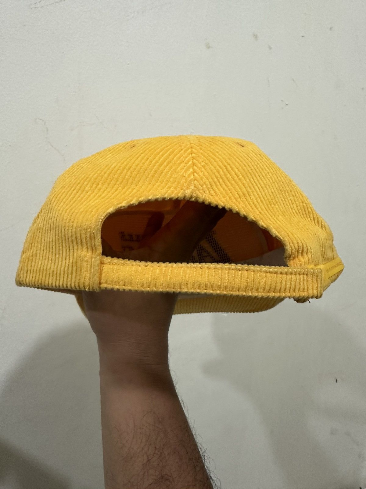 NBA 90’s Corduroy Lakers Sport Specialties Hat Size ONE SIZE - 4 Thumbnail