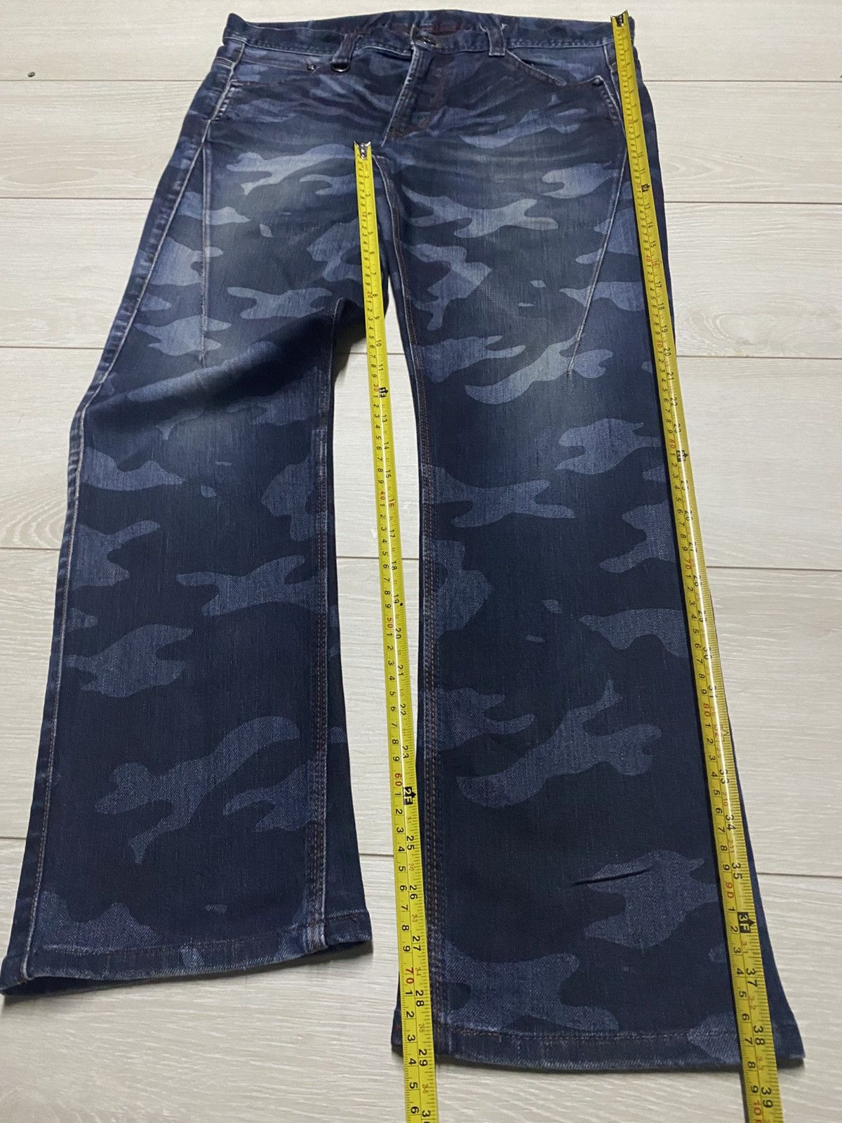 HIDEAWAYS Vintage Hideway Nicole Blue Camo Straight Slim Jeans Size US 35 - 14 Thumbnail