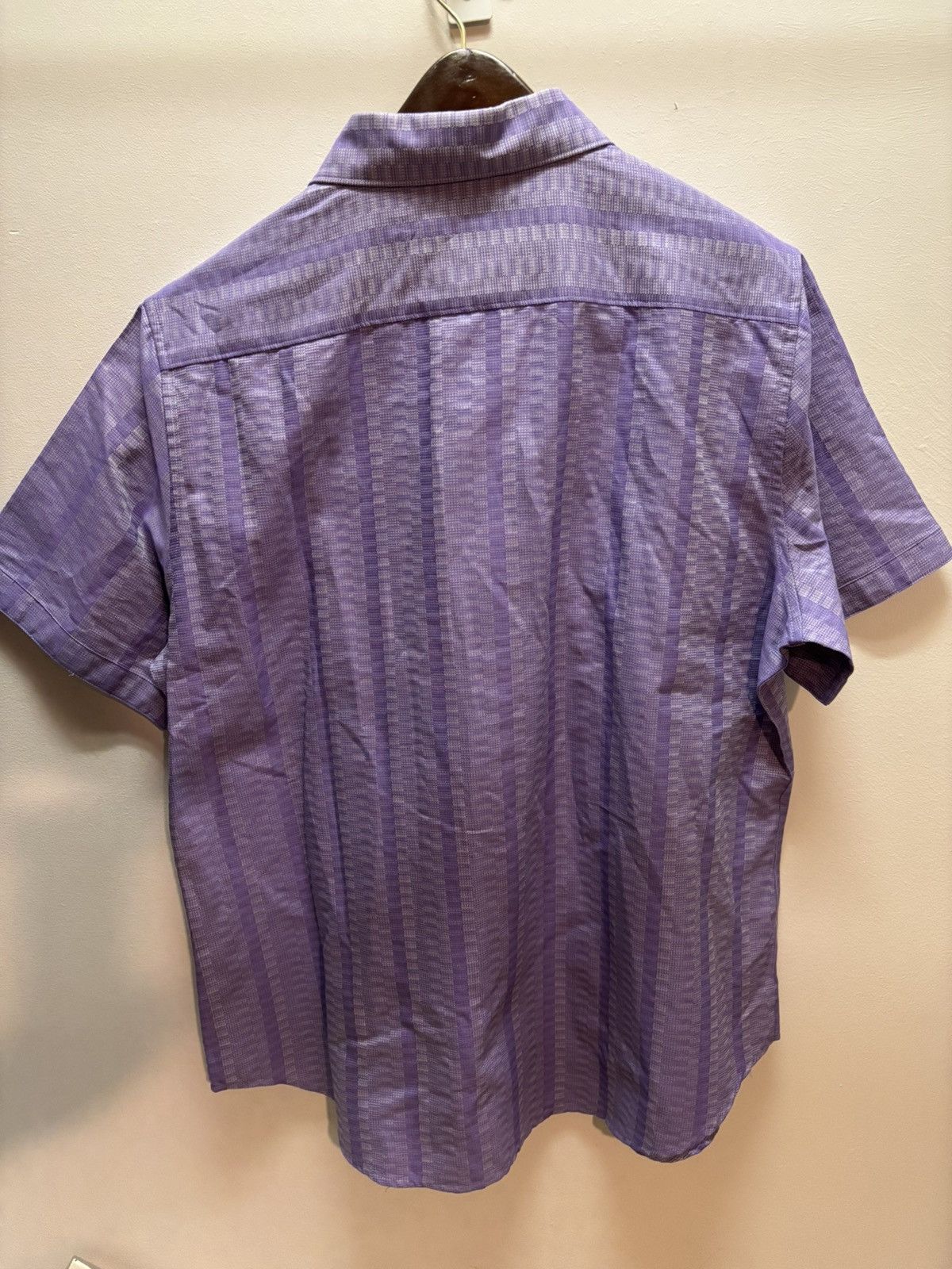 Robert Graham Robert Graham Dyson Button Down Summer Shirt (XL) Size US XL / EU 56 / 4 - 6 Thumbnail