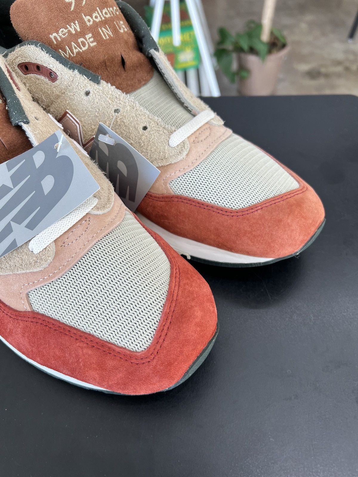 New Balance New Balance 998 Ronnie Fieg Frank Lloyd Wright 11.5 (2023) Size US 11.5 / EU 44-45 - 7 Thumbnail