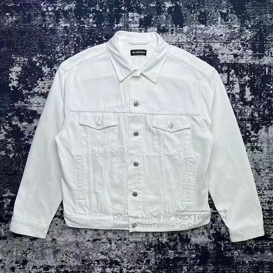 Balenciaga Balenciaga Back Letter Logo Stonewash Denim Jacket. Size US S / EU 44-46 / 1 - 1 Thumbnail
