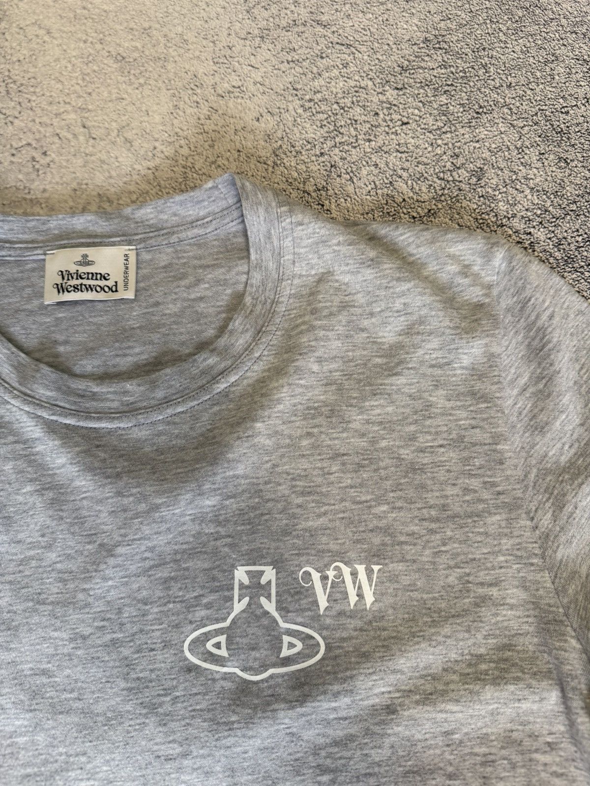 Vivienne Westwood Vivienne Westwood Orb VW Logo T Shirt Men S Designer Tee Size US S / EU 44-46 / 1 - 4 Thumbnail
