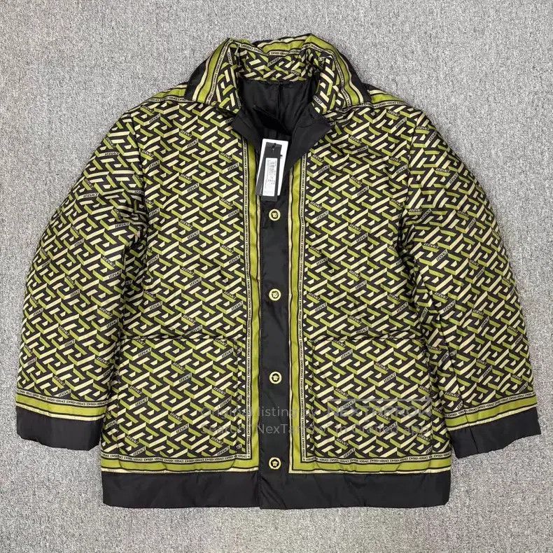 Versace Versace Medusa smiley face printed jacket and cotton jack Size US L / EU 52-54 / 3 - 1 Thumbnail