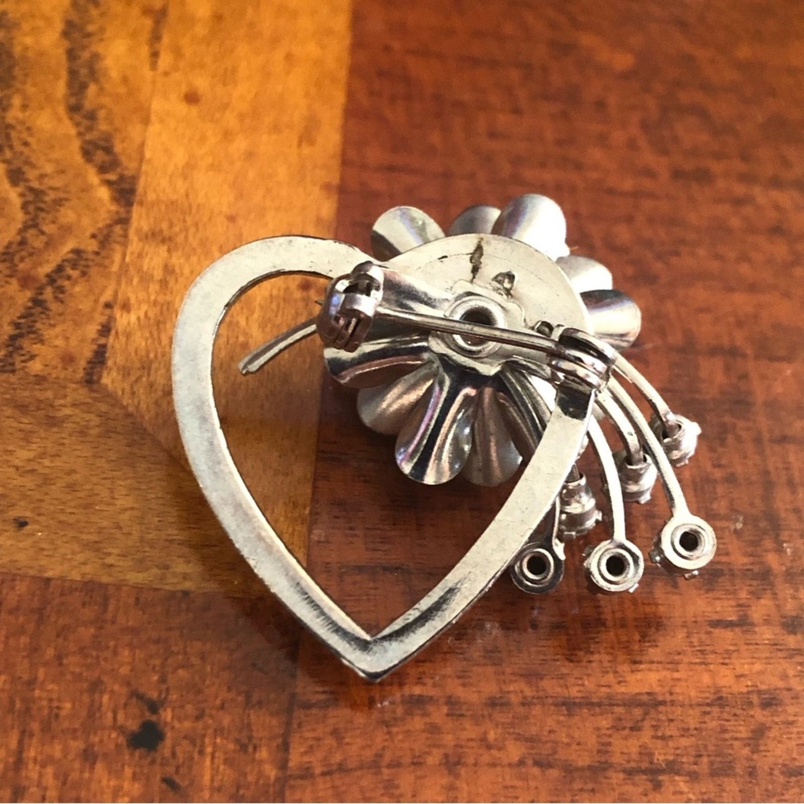 Vintage Vintage silver plated floral design blue stone brooch pin Size ONE SIZE - 2 Thumbnail