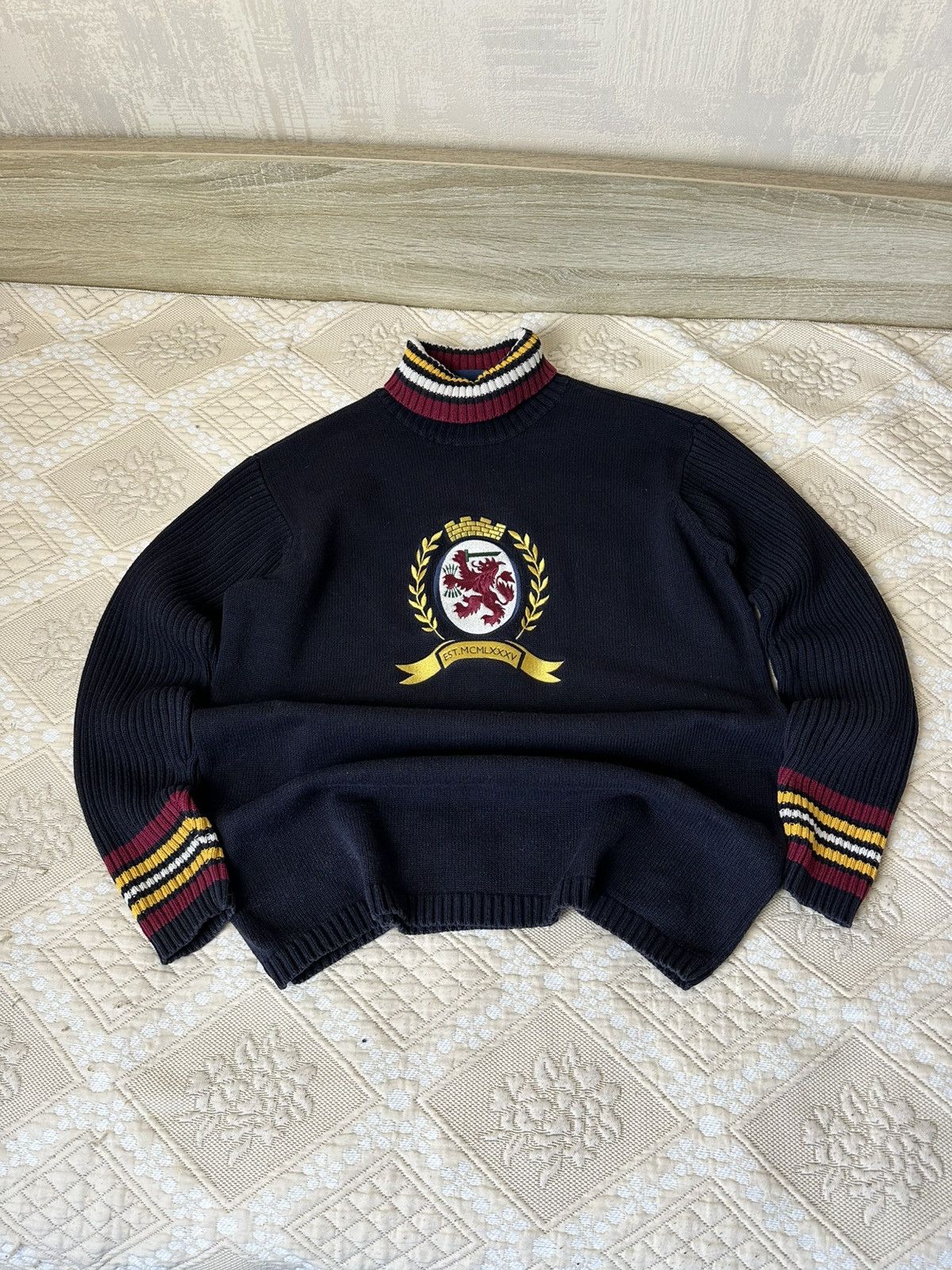 Tommy Hilfiger 🔥 Tommy Hilfiger Big Logo Chief Keef Y2K Sweater Sweatshirt Size US M / EU 48-50 / 2 - 1 Thumbnail