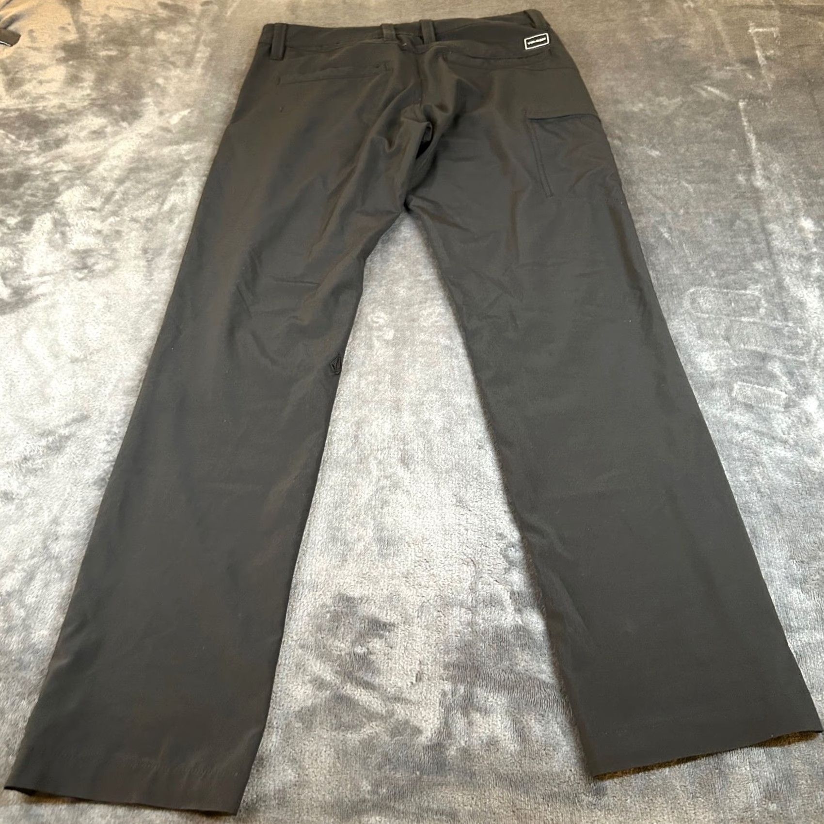 Volcom Volcom Black Casual Pants Straight Leg Everyday Flat Front Stretch Mens 28x30" Size US 28 / EU 44 - 4 Thumbnail