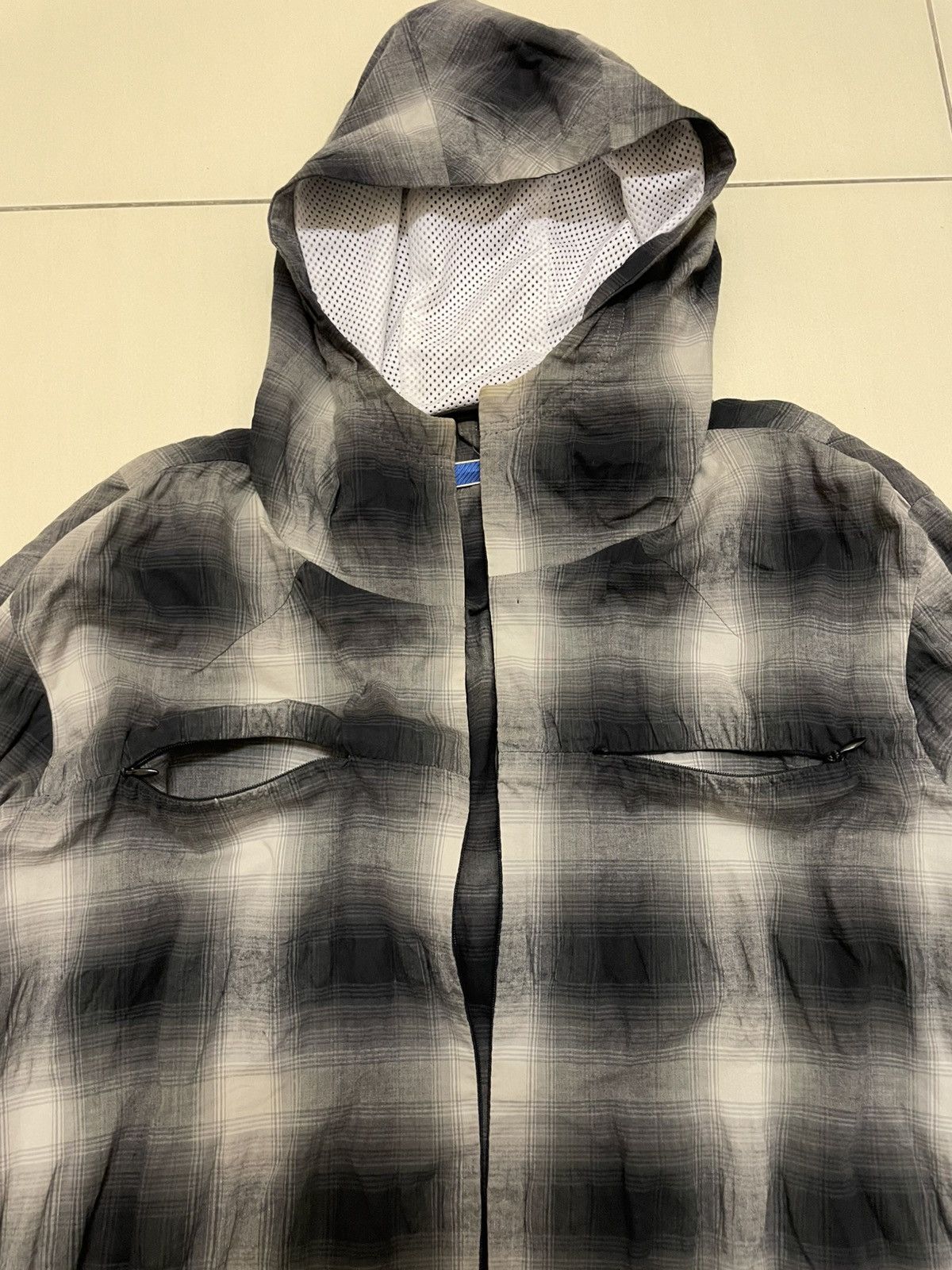Number (N)ine Vtg 90s Number Nine Blue Bar Ombre Check Hooded Jacket Size US L / EU 52-54 / 3 - 7 Thumbnail