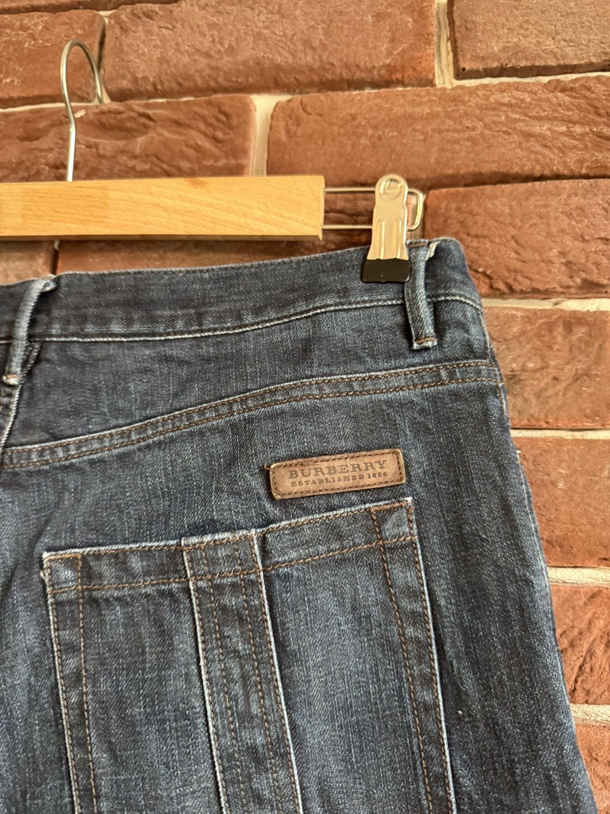 Burberry BURBERRY SWAINE Tapered Leg DENIM JEANS Pants 33x32 Blue Size US 33 - 7 Thumbnail