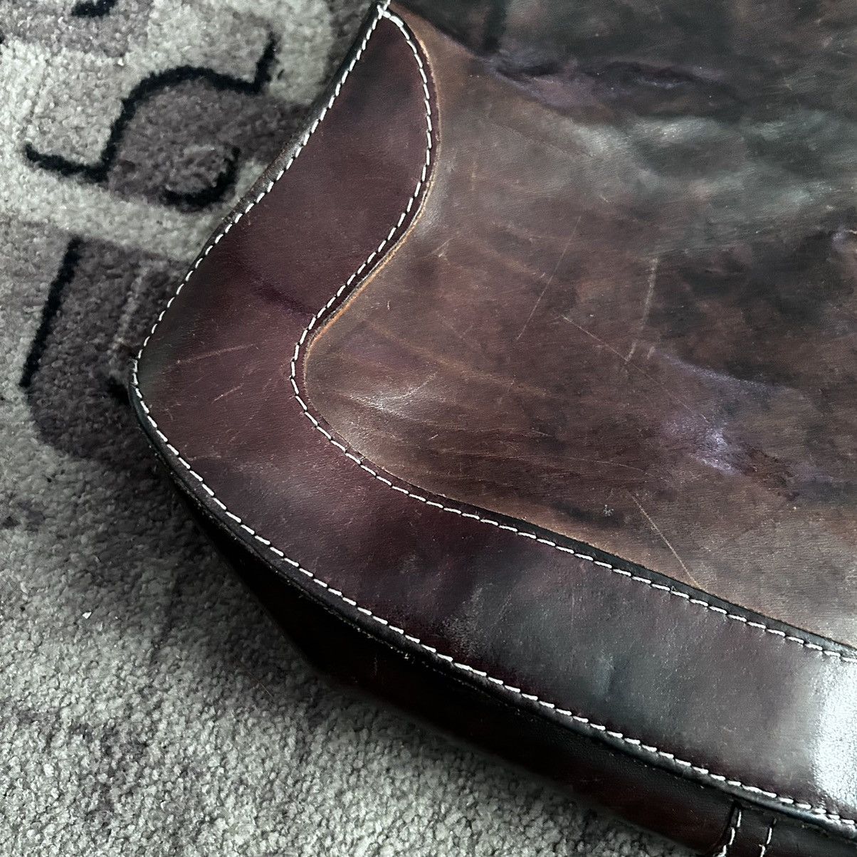 Designer × numero 10 Numero 10 Made in Italy Garment Dyed Paint Leather Hand Bag Size ONE SIZE - 5 Thumbnail
