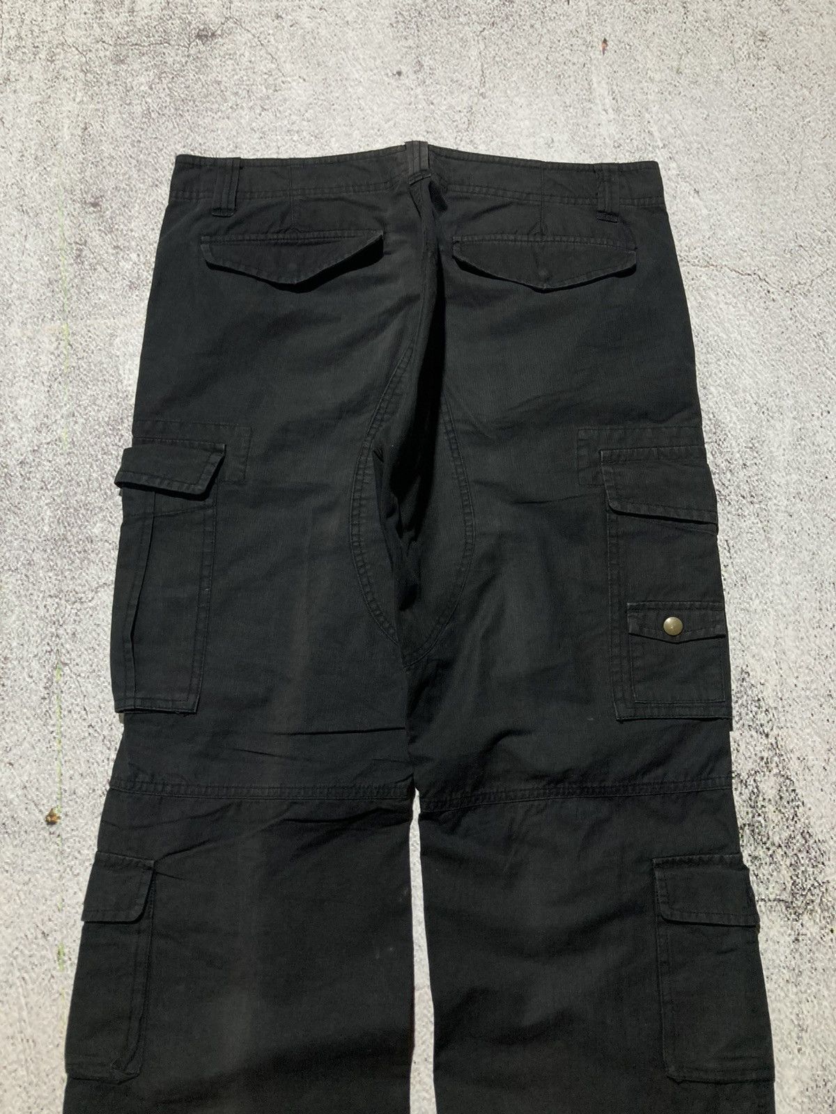 Japanese Brand 2000s Takeo Kikuchi Multipocket Cargo Pants Black Designer Size US 34 / EU 50 - 11 Thumbnail