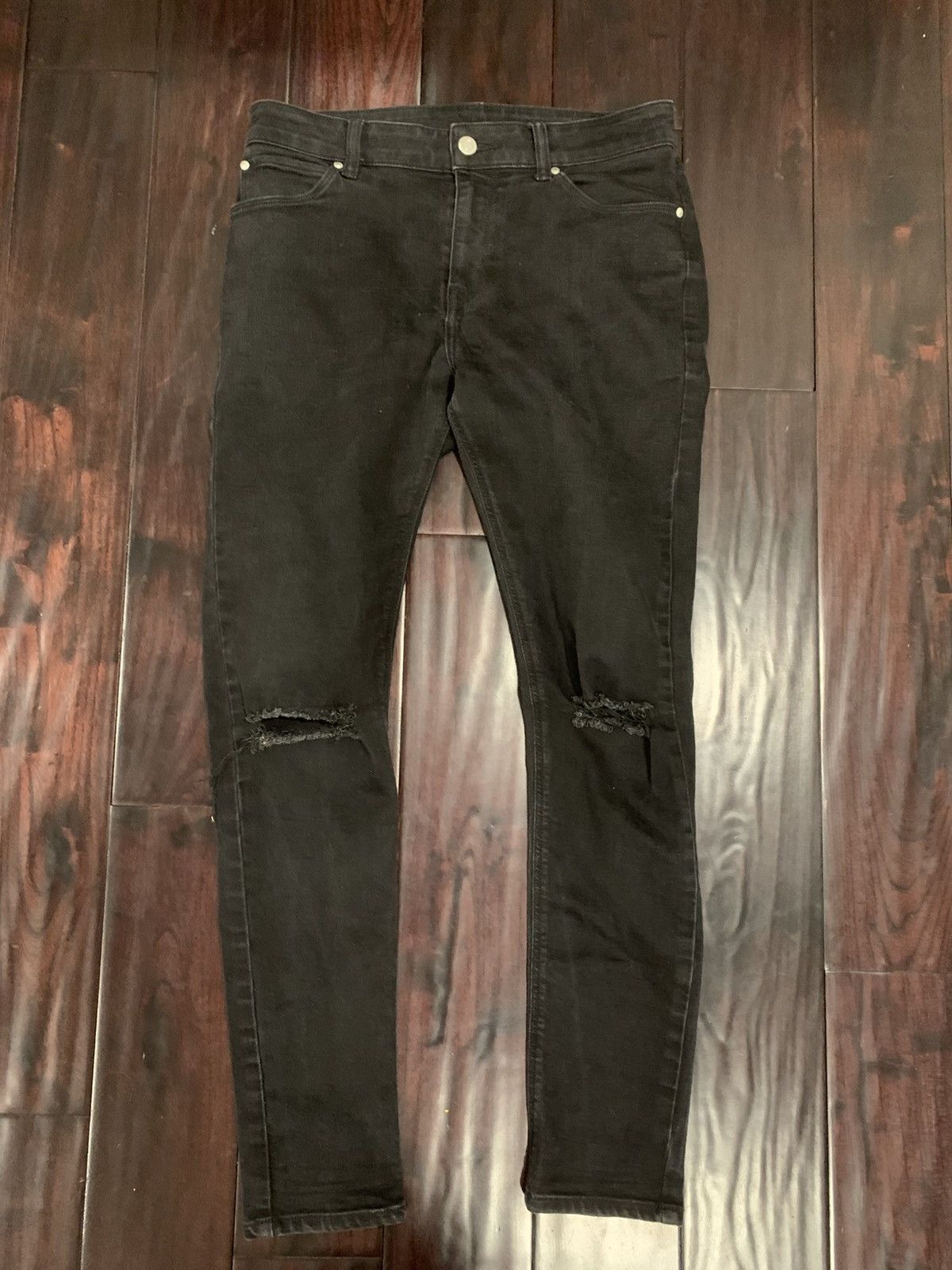 Other black distrissed skinny jeans Size US 31 - 1 Thumbnail