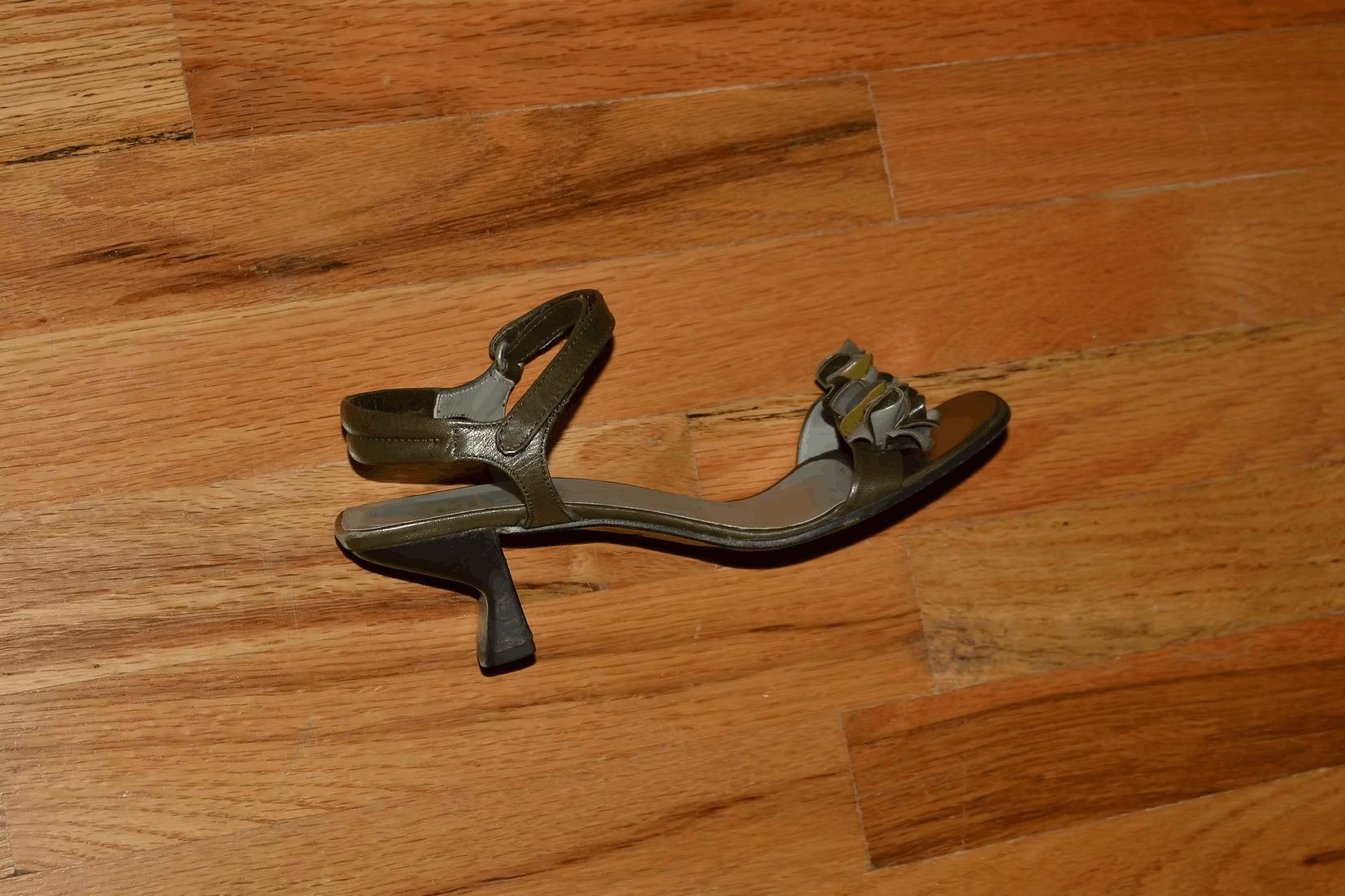 Prada Mid-1990s Frilled Kitten Heels Size US 6.5 / IT 36.5 - 5 Thumbnail