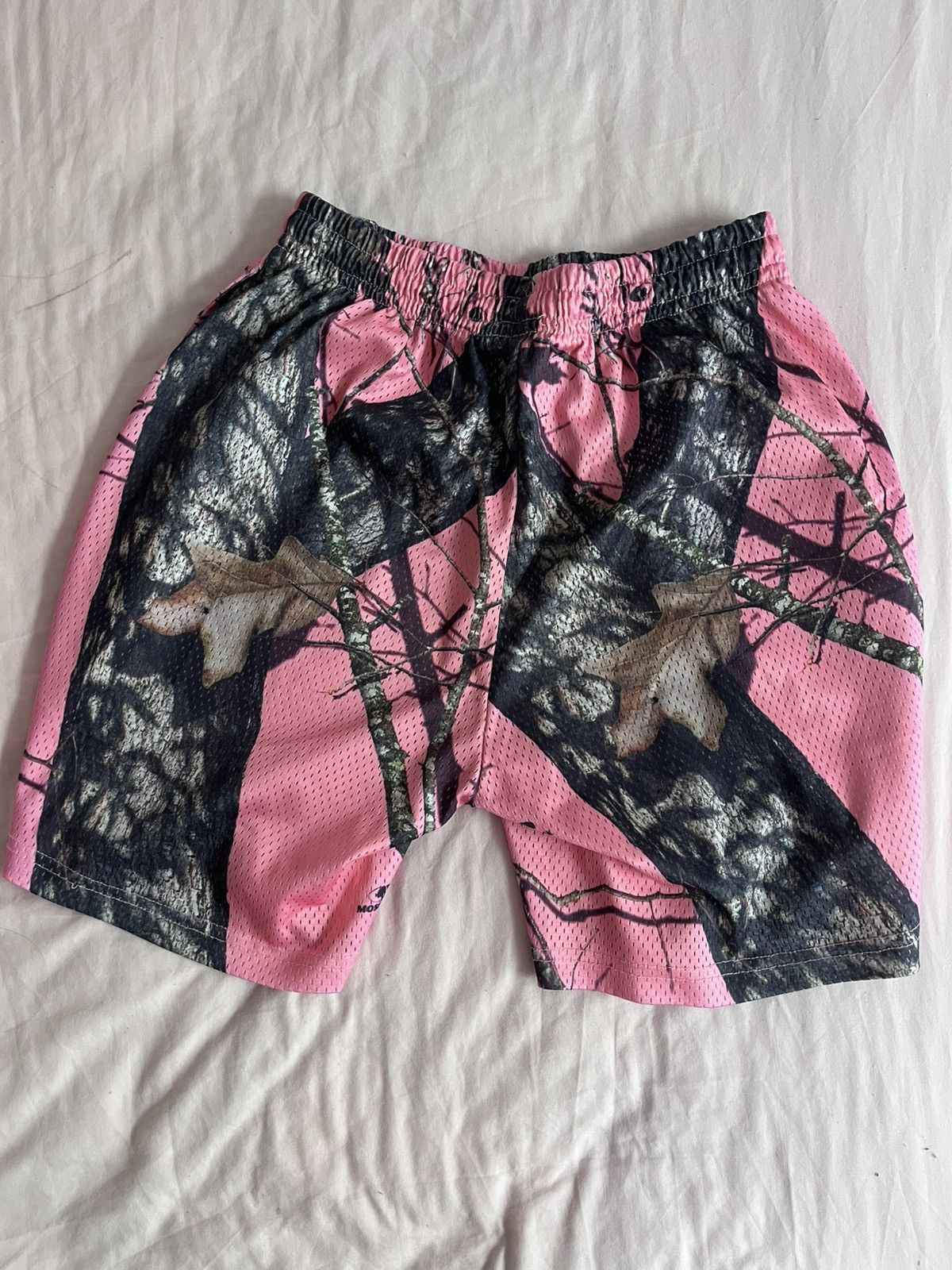 130 World 130 World Camo shorts Size US 30 / EU 46 - 2 Thumbnail