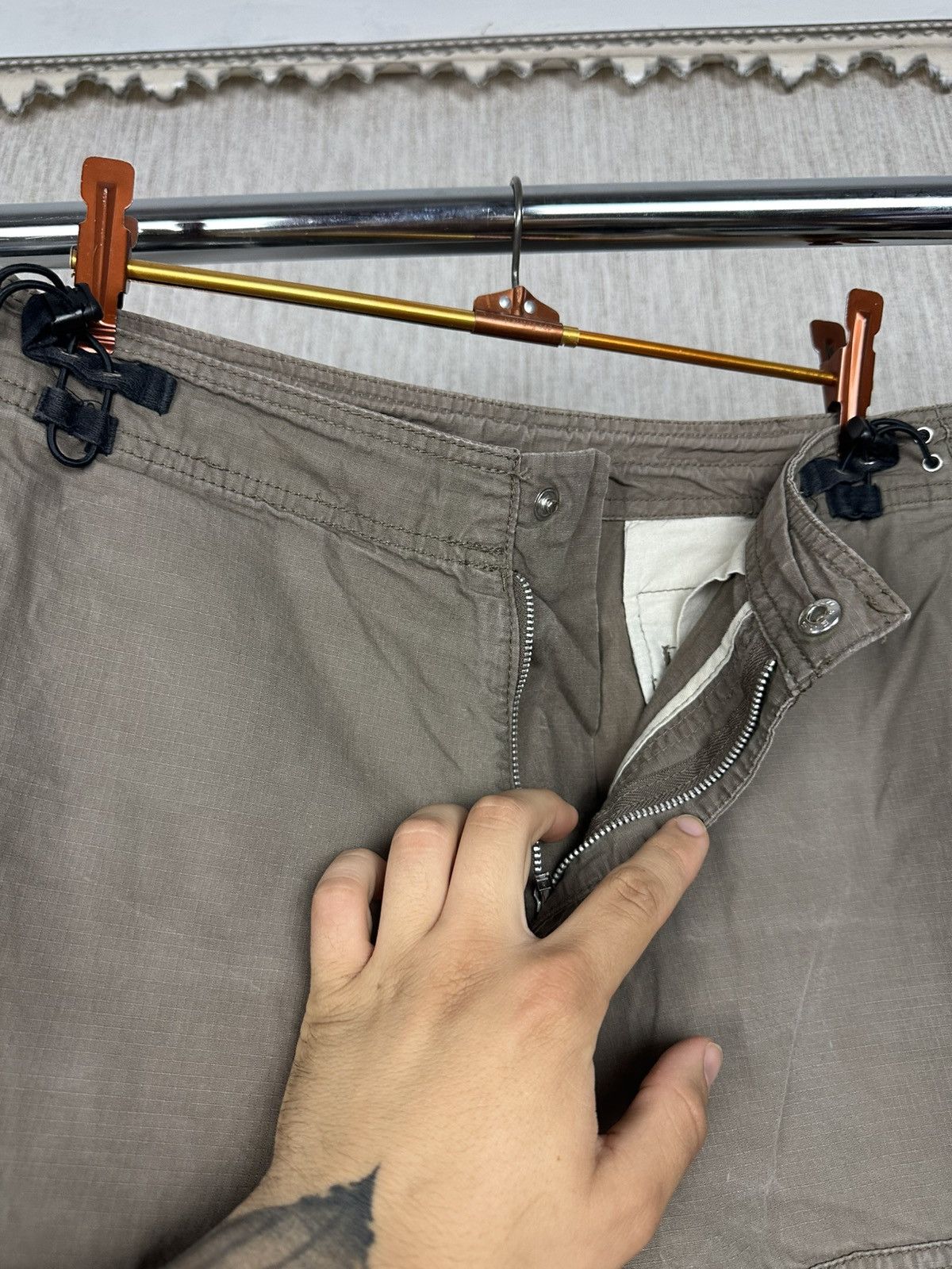 Nike × Vintage Vintage Y2K Nike Cargo Zip Pocket Shorts Size US 32 / EU 48 - 4 Thumbnail