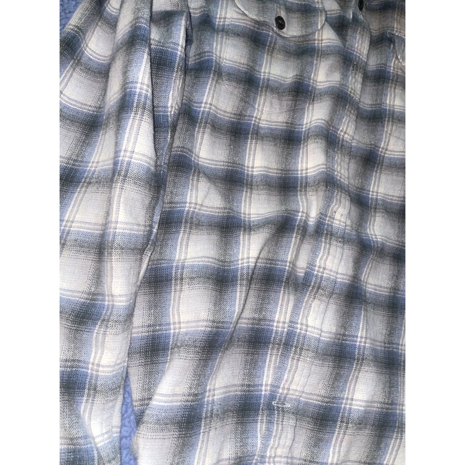 Vintage Field & Stream Shirt Men's Heavy Long Sleeve Flannel Button-Down Size Large Blue Plaid, Button-Up, Casual, Regular Fit, Pocket, Cotton Blend Size US L / EU 52-54 / 3 - 4 Thumbnail
