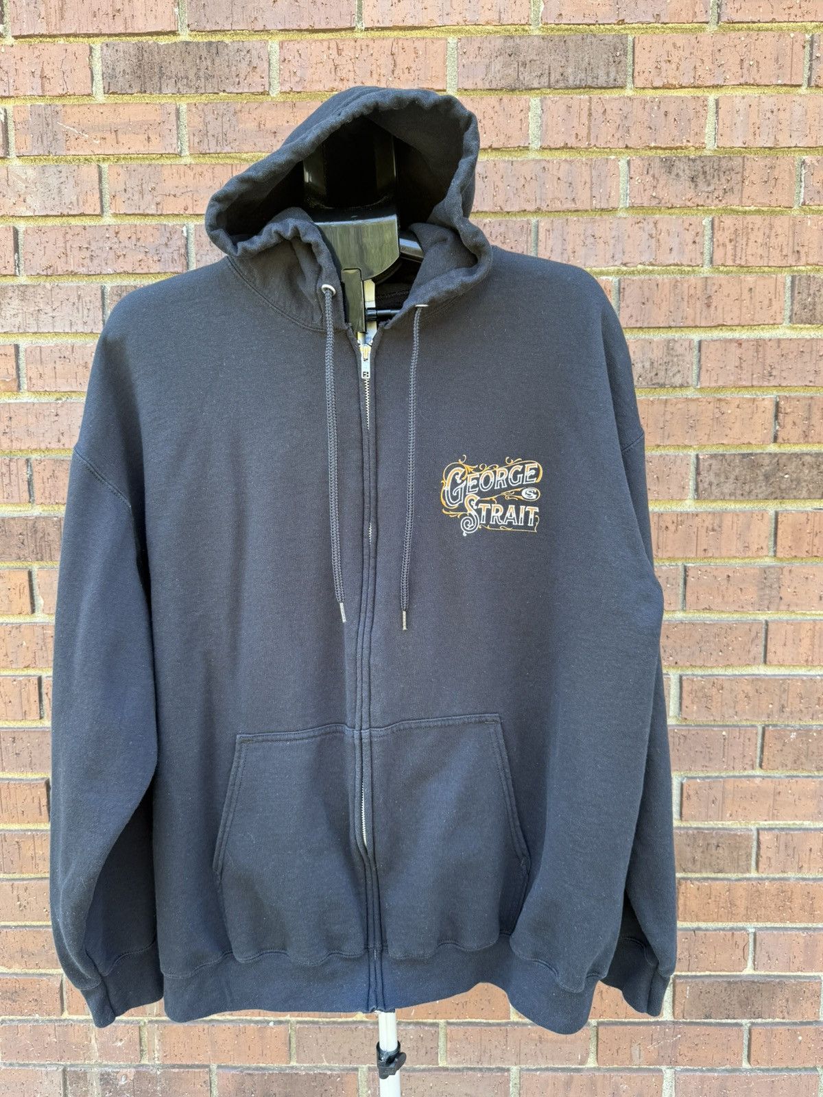Port & Company George Strait Hoodie Men 2XL Black L/S Full Zip Sweatshirt Size US XXL / EU 58 / 5 - 2 Thumbnail