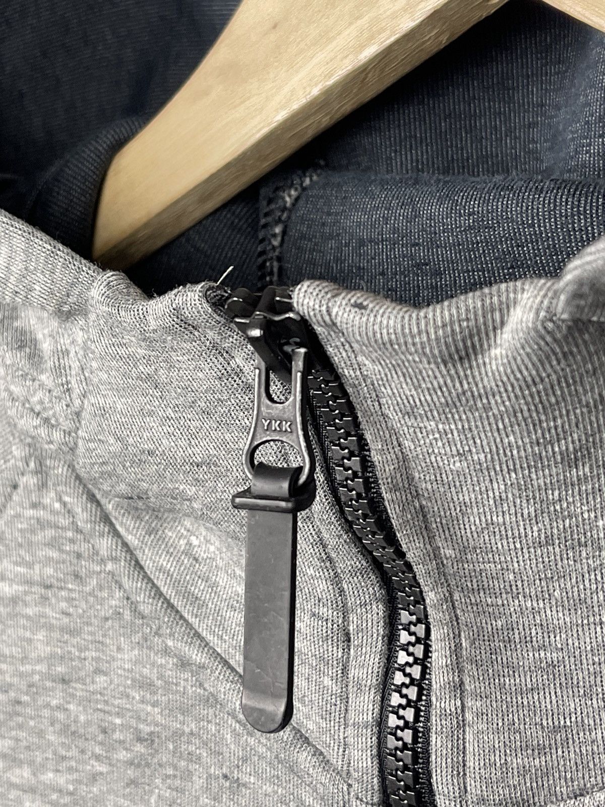Nike Nike Sportswear Tech Fleece Grey Windrunner Full Zip Hoodie Women’s Size Medium Size M / US 6-8 / IT 42-44 - 5 Thumbnail