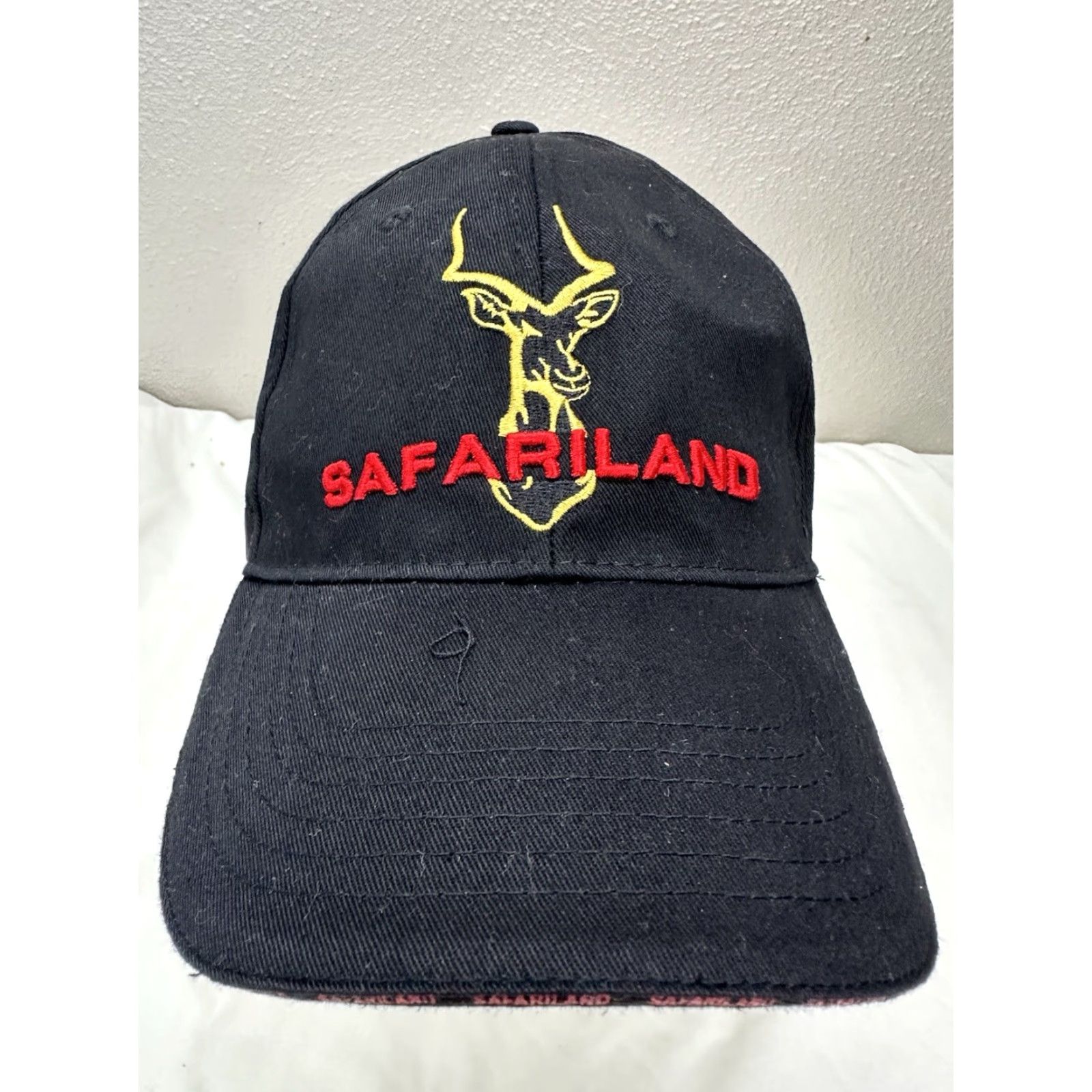 Vintage Safari Land Baseball Hat Black Embroidered Logo Adjustable Baseball Cap Mens One Size Size ONE SIZE - 2 Thumbnail