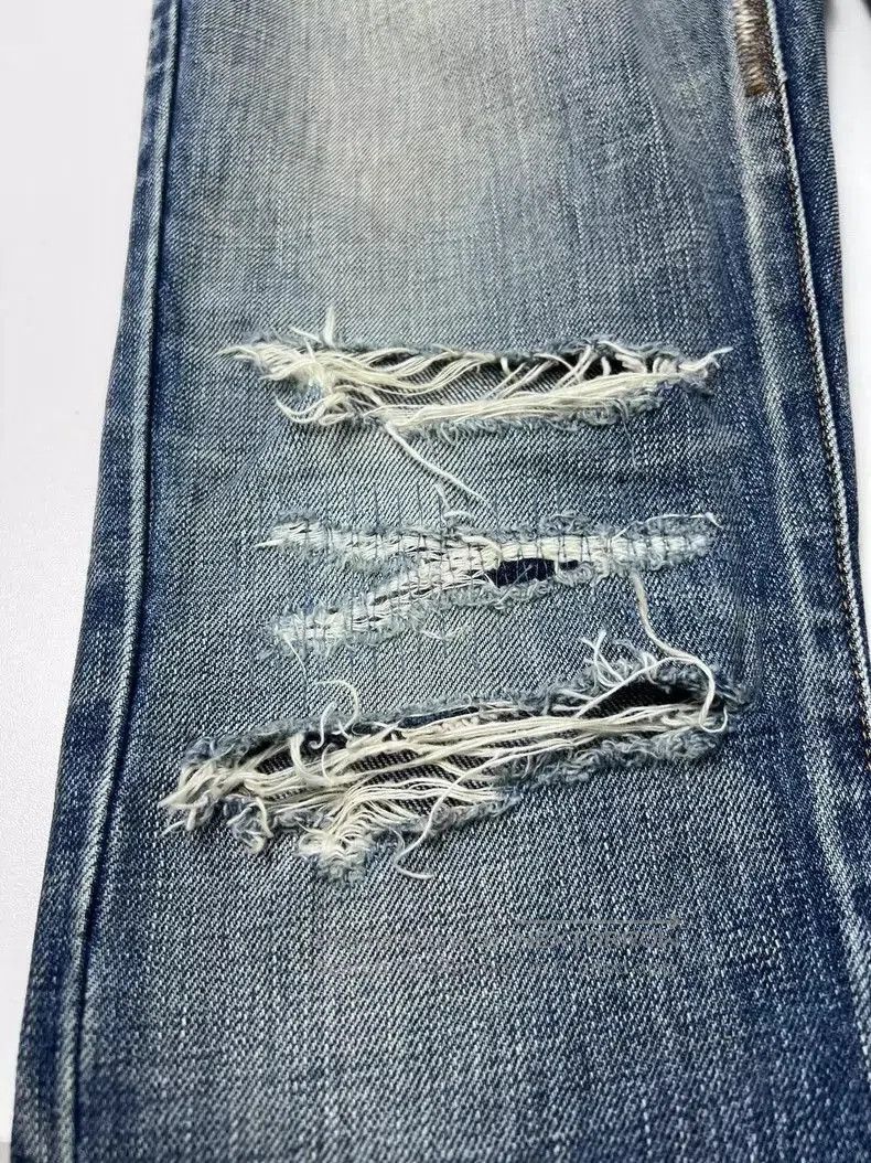 Saint Laurent Paris Saint Laurent Distressed Denim Jeans. Size US 27 - 4 Thumbnail