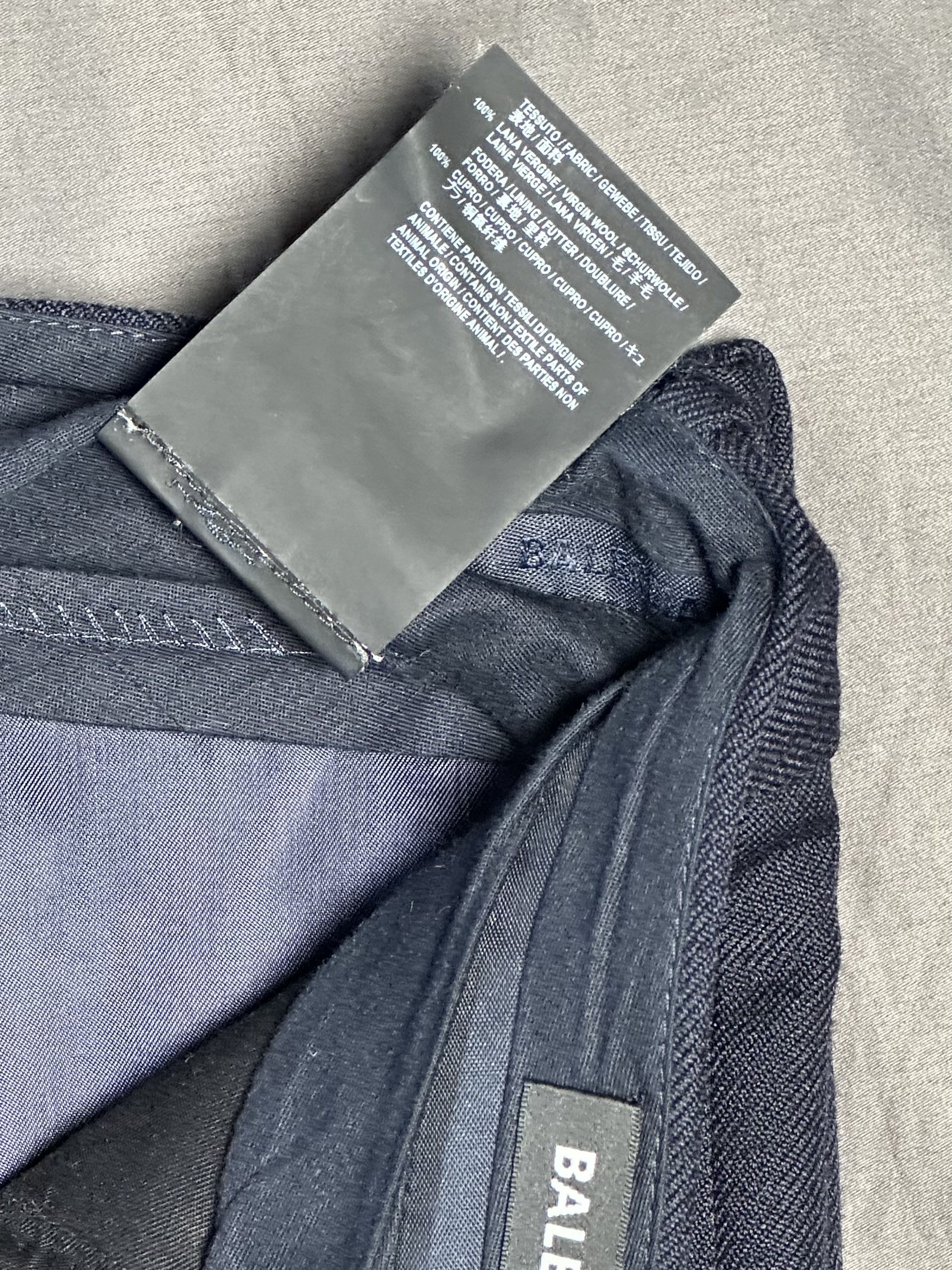 Balenciaga Navy Wool Tapered Balenciaga Trousers Size 48R - 10 Thumbnail