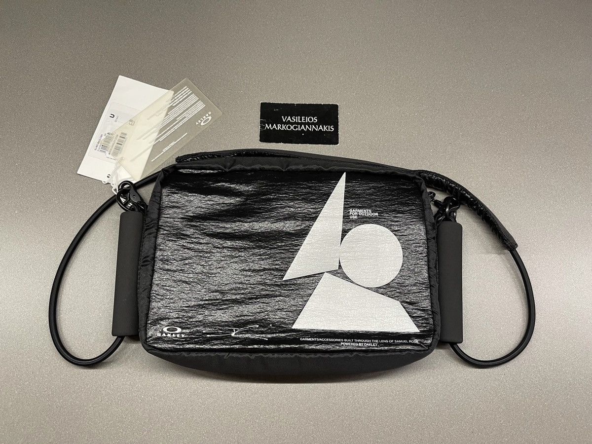 Oakley × Samuel Ross Oakley X Samuel Ross Geometric Sling Bag Size ONE SIZE - 1 Thumbnail