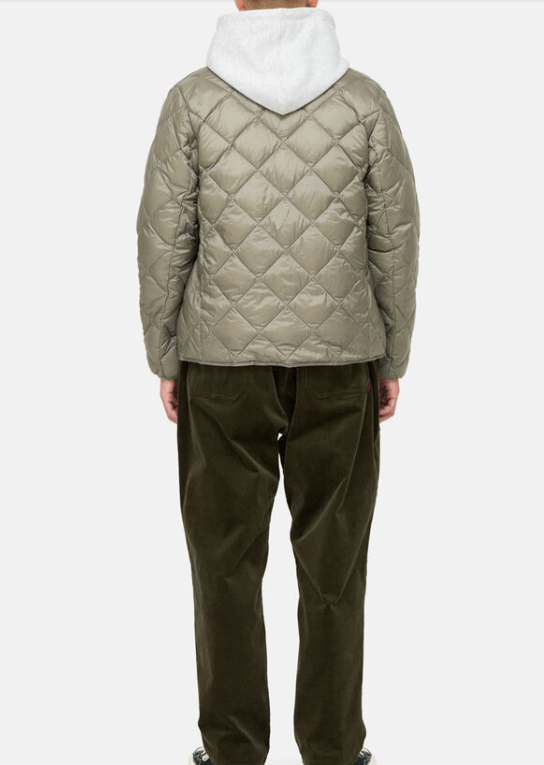 Gramicci BNWT AW24 GRAMICCI CORDUROY LOOSE TAPERED RIDGE PANT GREEN S Size US 30 / EU 46 - 14 Thumbnail