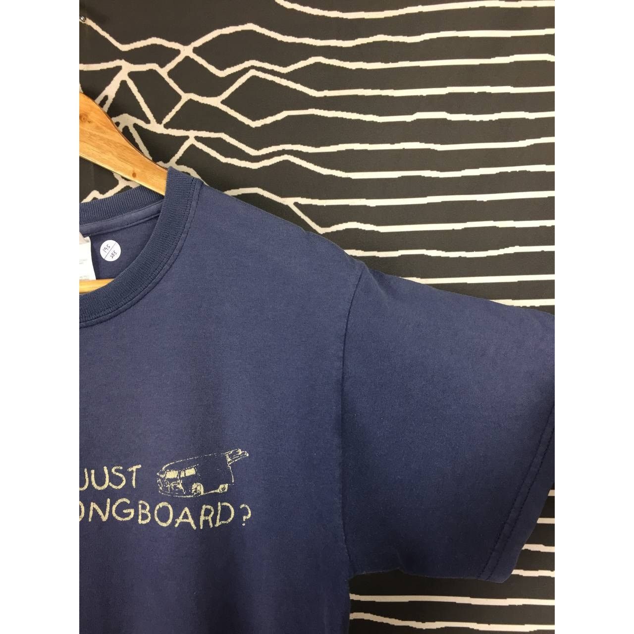 Gildan × Vintage Vtg Y2K Big Wednesday Skip Work And Surf California Tee Size US M / EU 48-50 / 2 - 7 Thumbnail