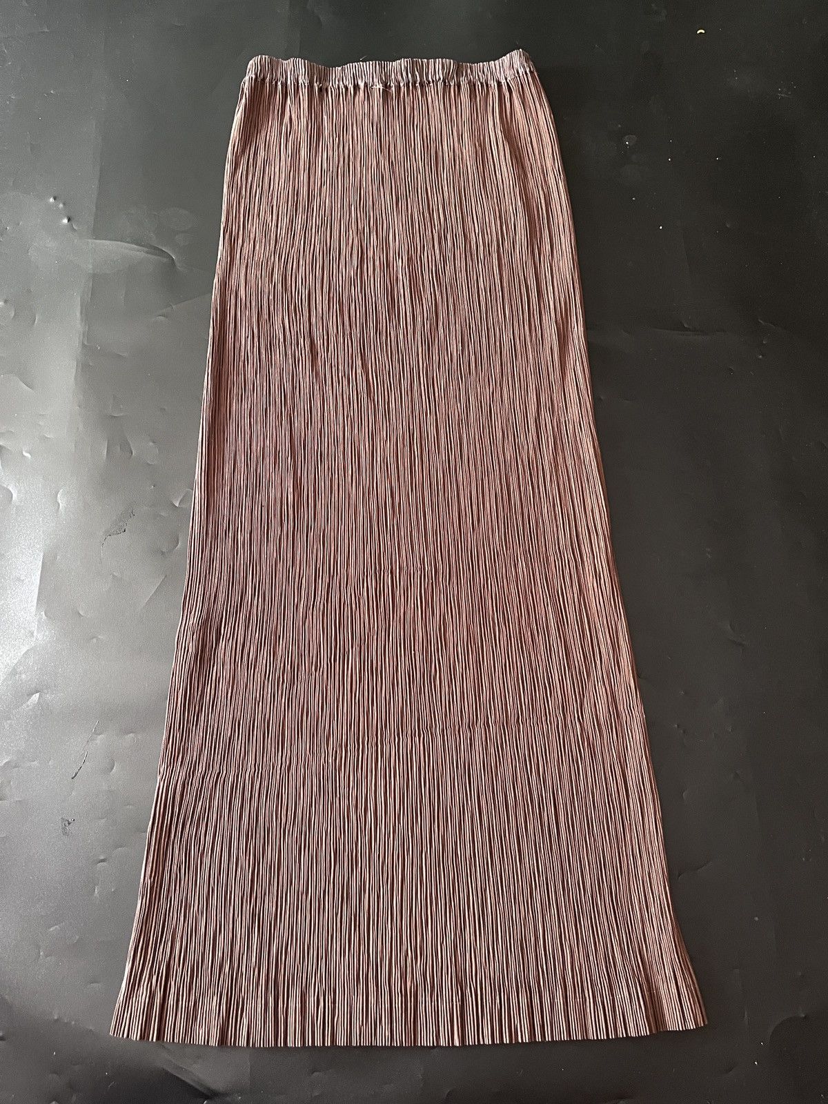 Pleats Please Issey Miyake Brown Issey miyake pleats 1990 Size 28" / US 6 / IT 42 - 1 Thumbnail