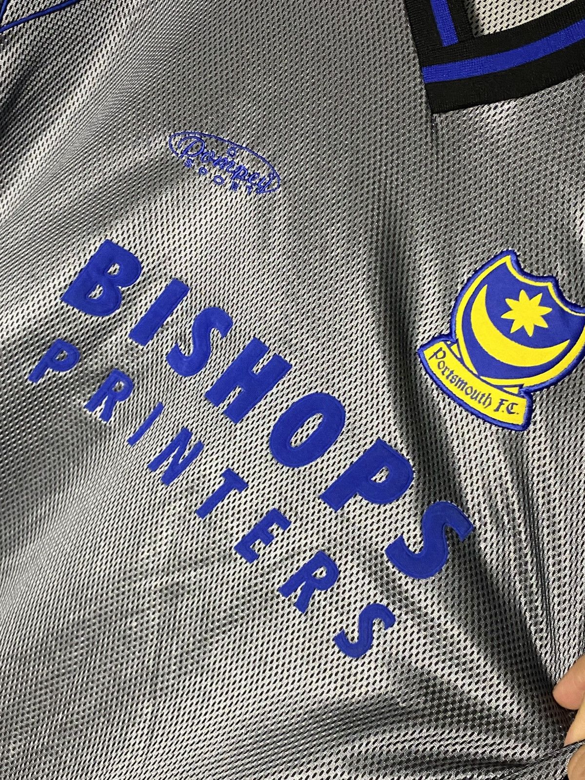 Vintage Vintage Portsmouth Soccer Jersey Goalkeeper 2000 Size US XXL / EU 58 / 5 - 3 Thumbnail
