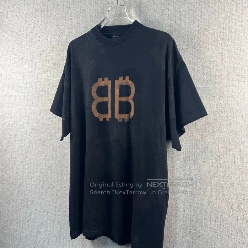 Balenciaga Balenciaga Bitcoin Printed Tie-Dye Distressed Short-Sleeve Size US L / EU 52-54 / 3 - 2 Thumbnail