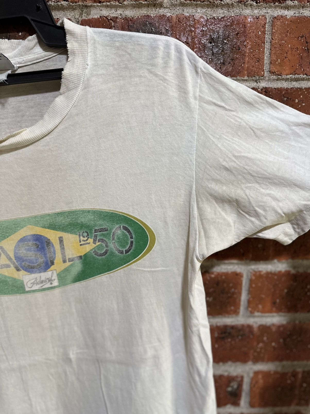 Vintage Thrashed Vintage 80s Admiral Brasil 1950 Distressed Tee Size US M / EU 48-50 / 2 - 9 Thumbnail