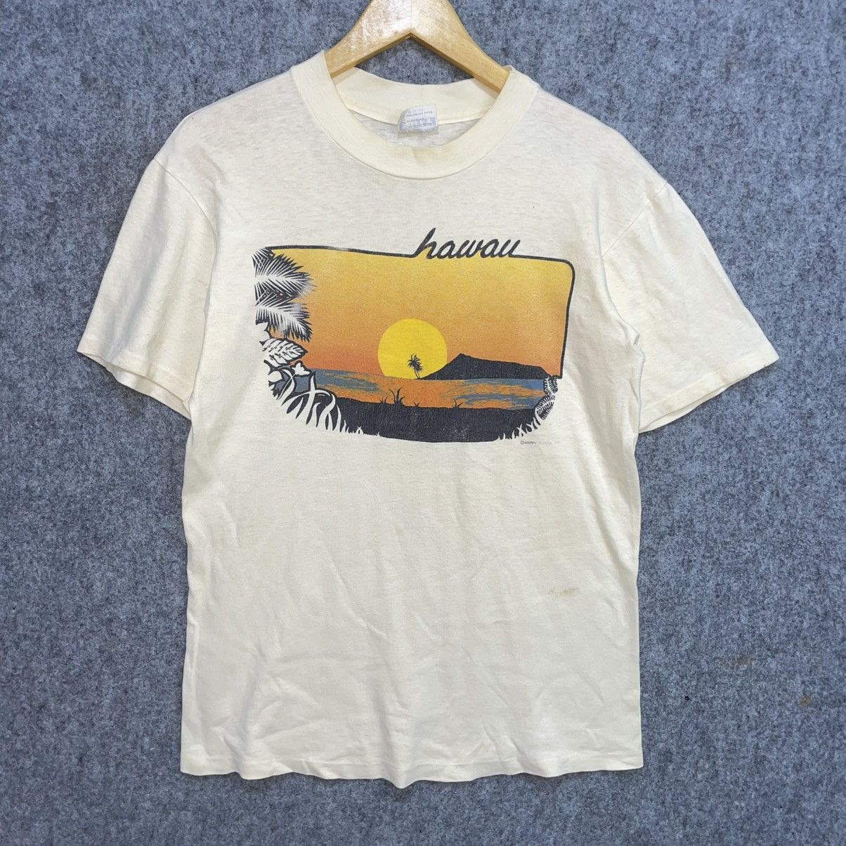 Vintage Vintage 90s Hawaii T-Shirt Size US M / EU 48-50 / 2 - 1 Thumbnail
