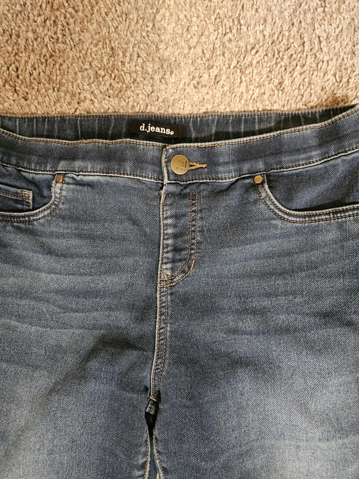 Designer d.jeans Stylish Women's Dark Wash Stretchy Skinny Jeans Size 28" / US 6 / IT 42 - 2 Thumbnail
