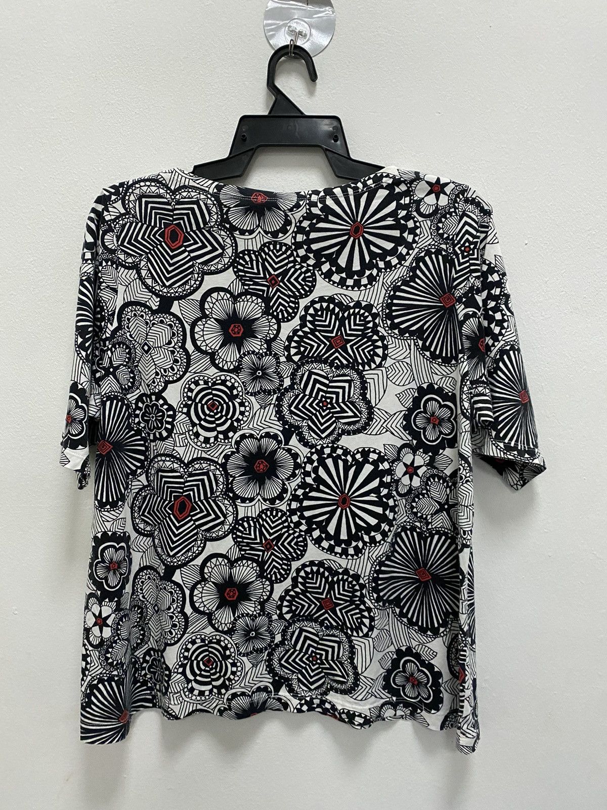 Designer × Marimekko × Uniqlo Matimekko By Uniqlo Floralshirt Size XL / US 12-14 / IT 48-50 - 2 Thumbnail