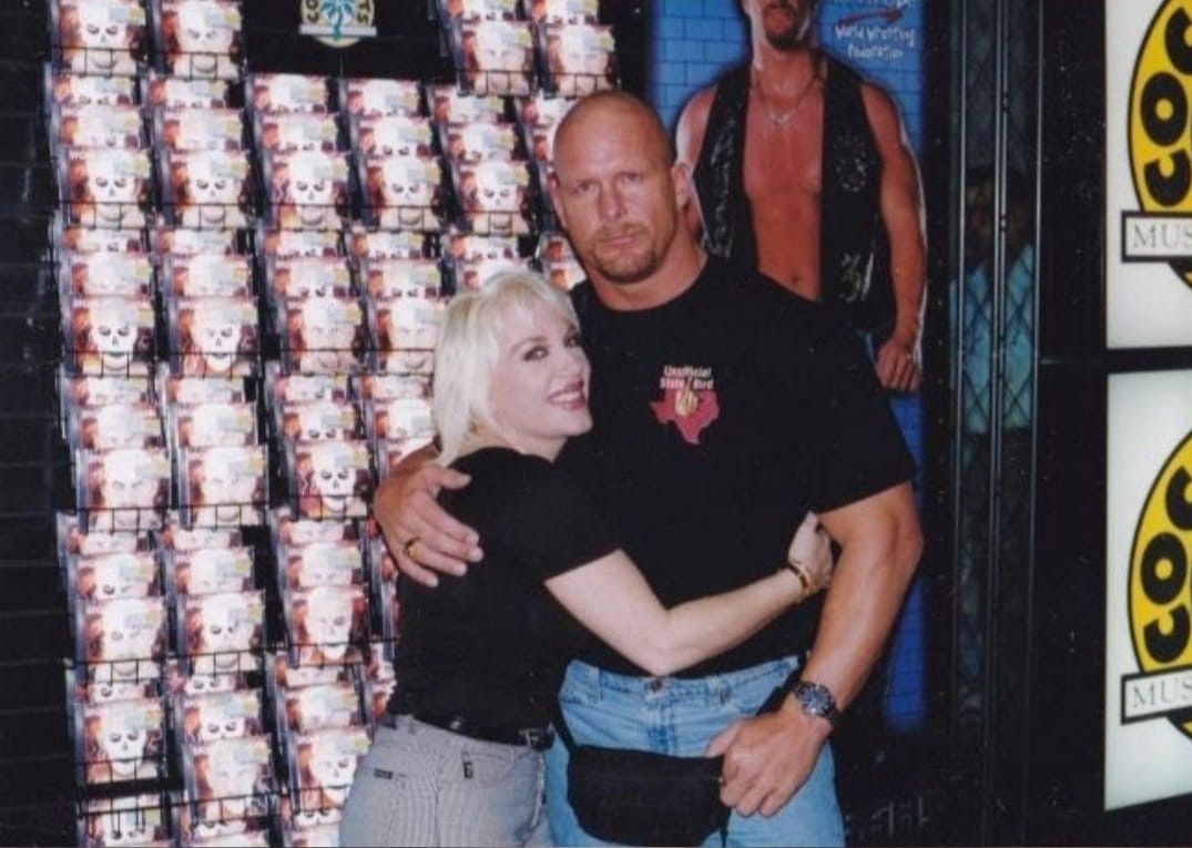 Vintage Don’t Mess With Stone Cold WWF vintage Size US M / EU 48-50 / 2 - 8 Thumbnail