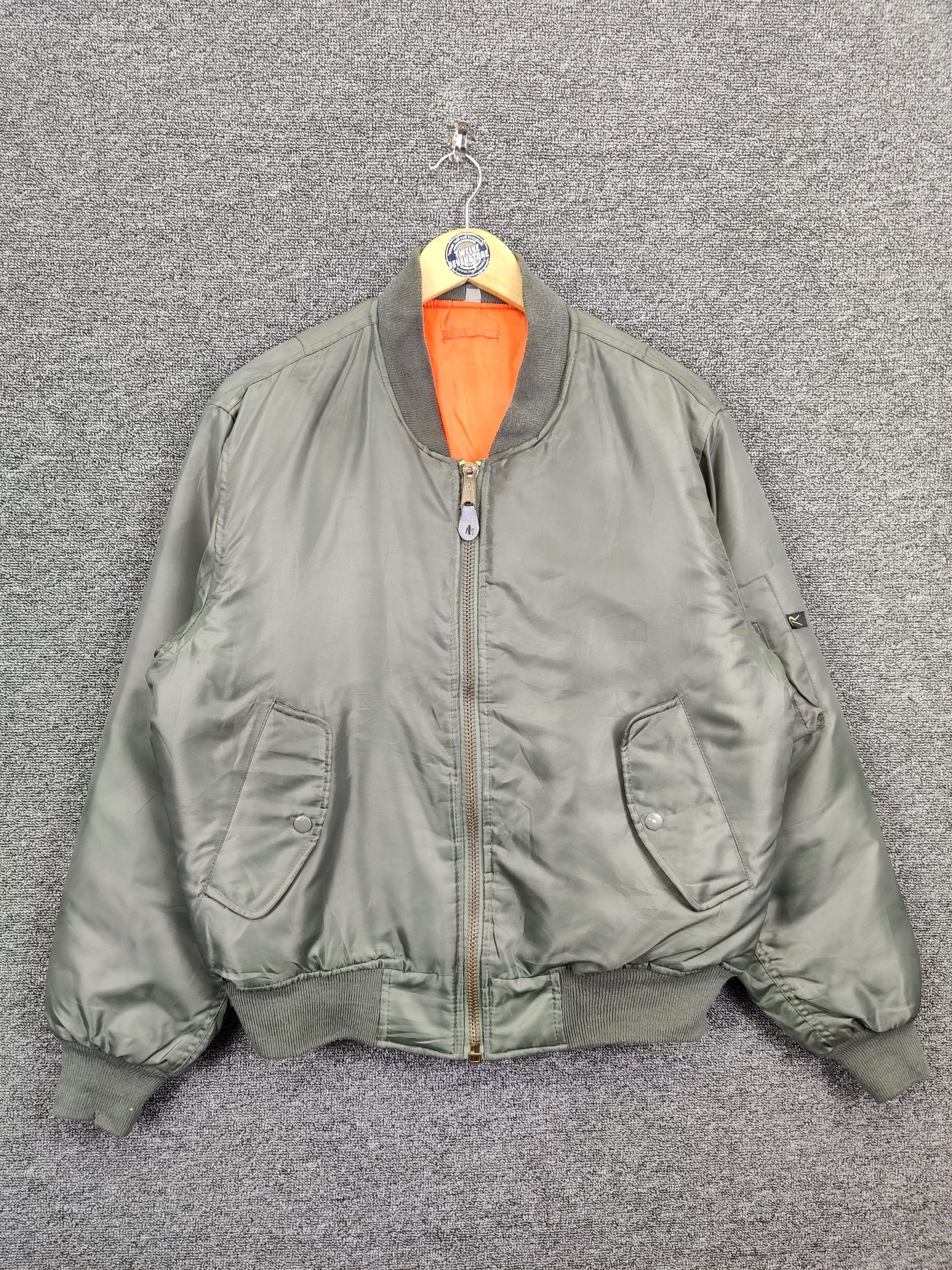 Japanese Brand Vintage Rothco Military MA-1 Flight Bomber Jacket Size US L / EU 52-54 / 3 - 1 Thumbnail