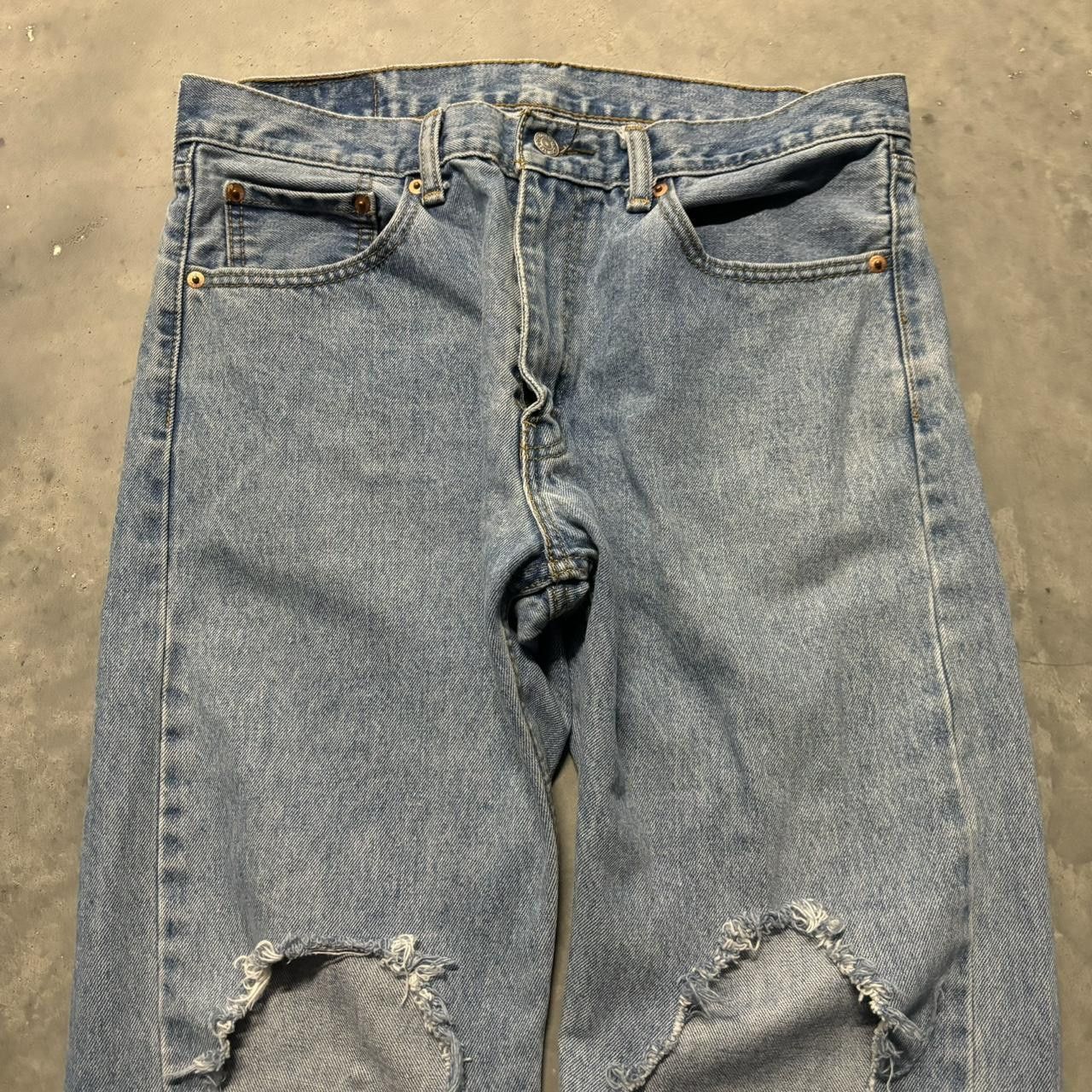 Levi's × Vintage Vintage Y2K/2000s Grunge Levi’s Distressed Light Wash Denim Jeans! Size US 33 - 5 Thumbnail