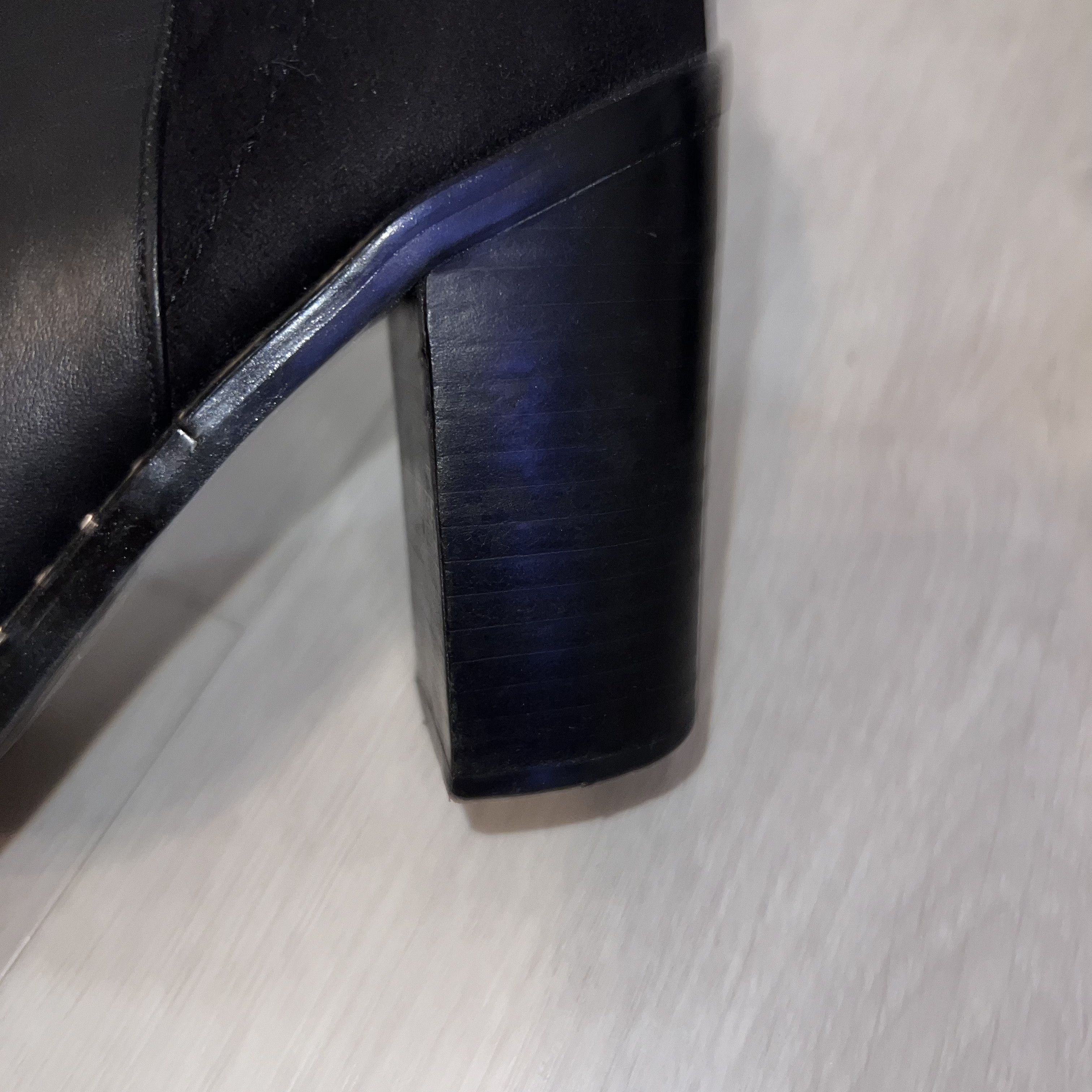 Aldo Aldo Loviren Black Studded Suede and Leather Ankle Boots 7.5 Size US 7.5 / IT 37.5 - 9 Thumbnail