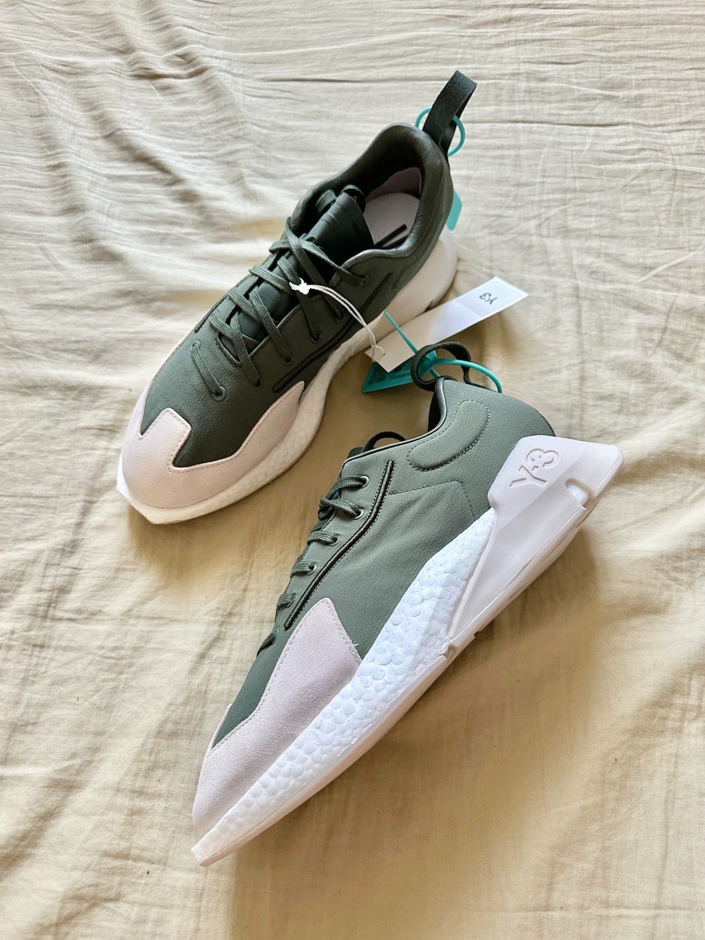 Y-3 Y-3 Orisan Low Top Running Shoes Green Unisex 43.3 Size US 9.5 / EU 42-43 - 3 Thumbnail