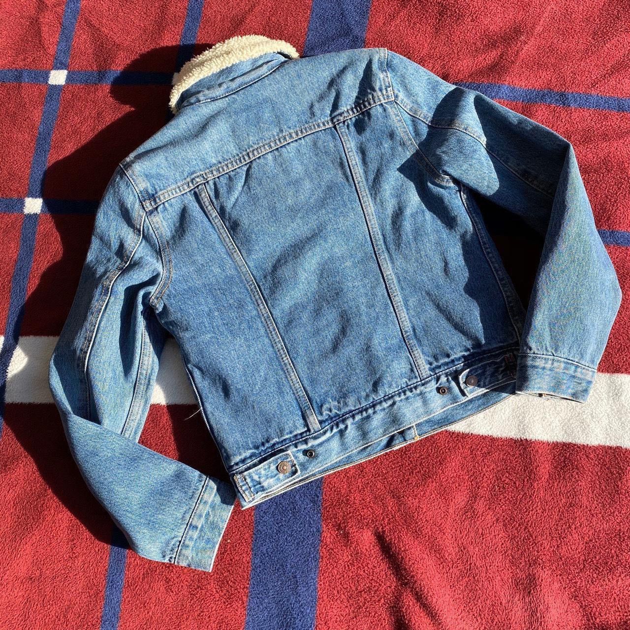 Levi's NWT Levi’s Ex-boyfriend Faux Fur Sherpa Trucker Jacket Size XS / US 0-2 / IT 36-38 - 2 Thumbnail