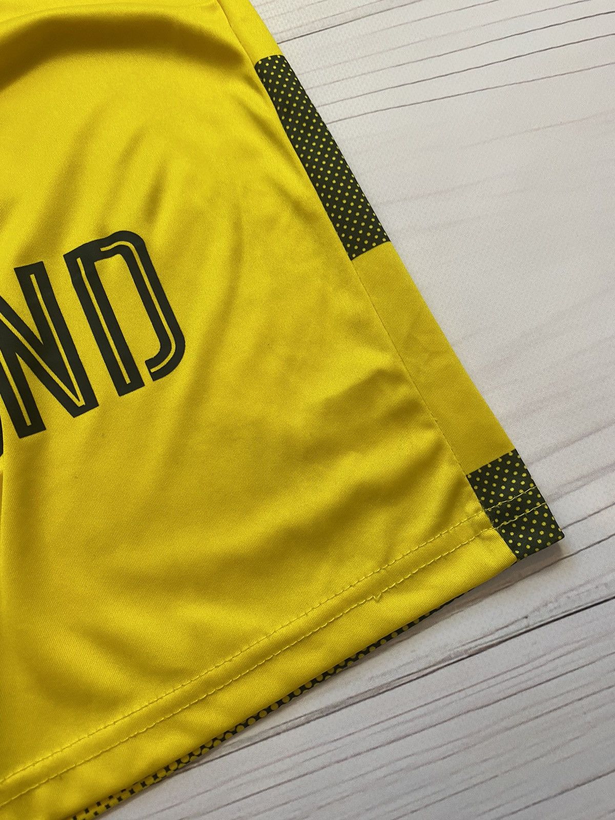 Puma × Vintage Puma Borussia Dortumd 2017/18 home Dembele y2k t shirt Size US S / EU 44-46 / 1 - 11 Thumbnail