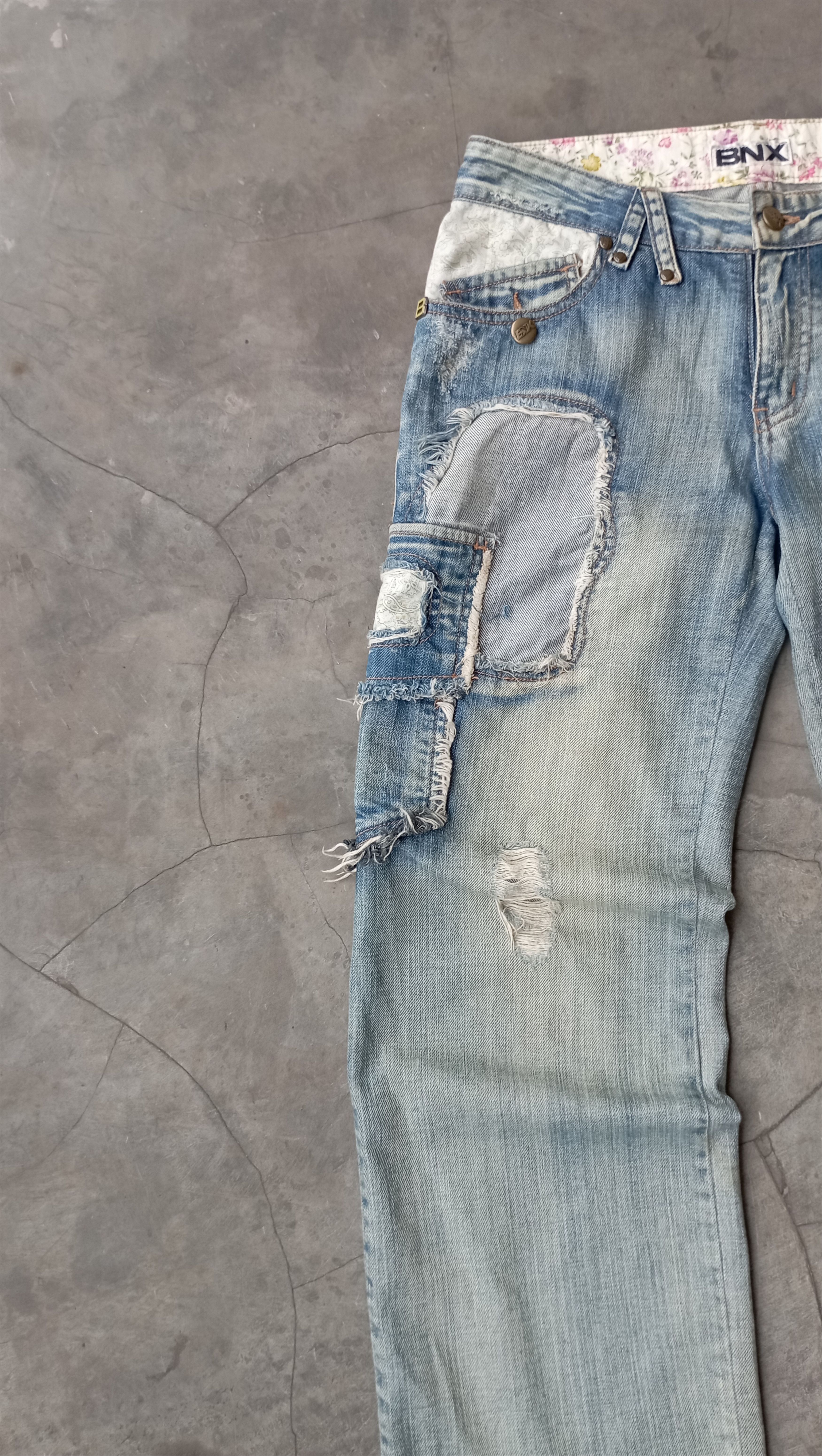 Japanese Brand × Vintage Vintage Jeans Denim Japanese Disstresed Size US 30 / EU 46 - 2 Thumbnail