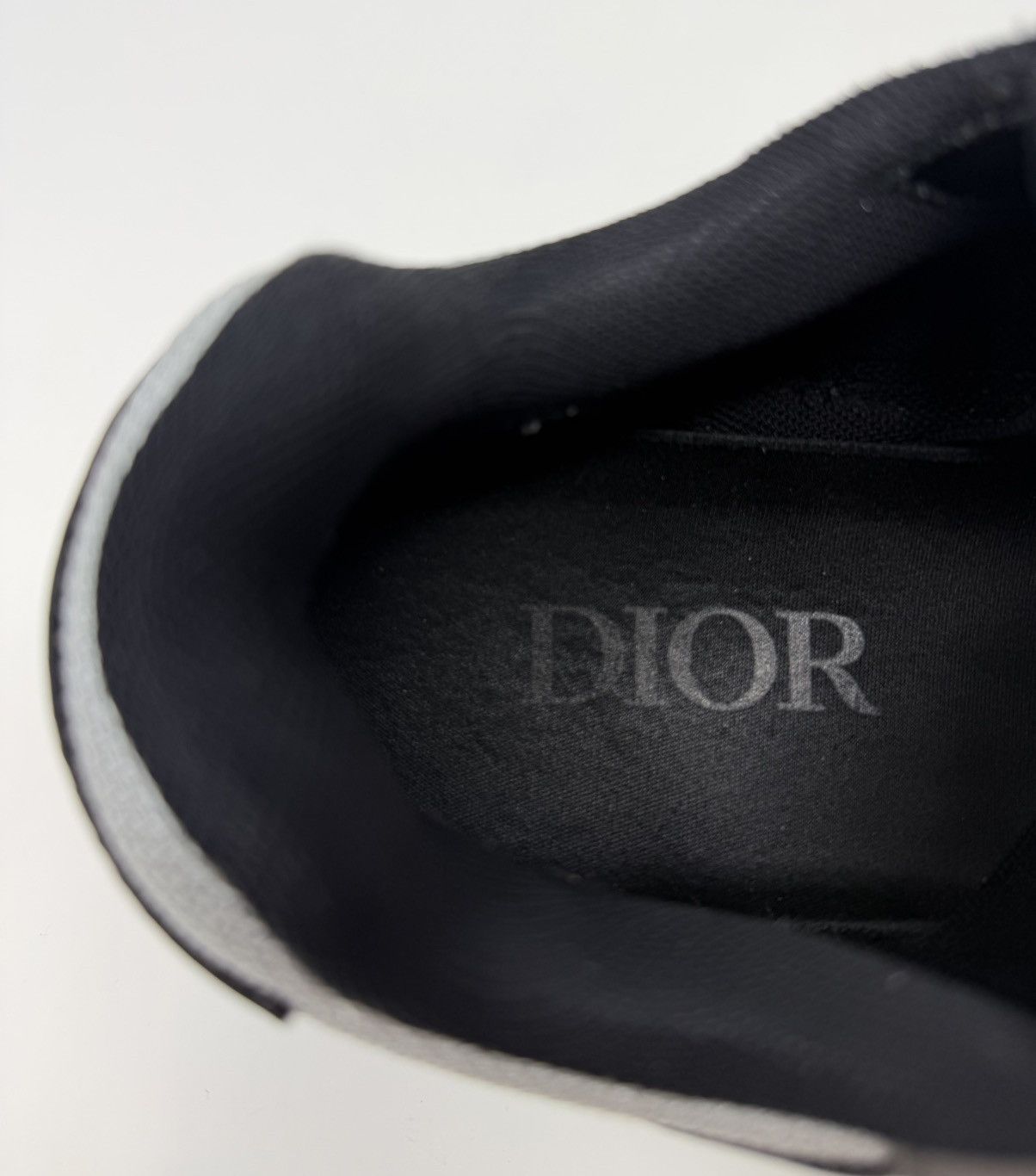 Dior Dior B30 Sneaker Grey/Anthracite Size US 9 / EU 42 - 8 Thumbnail