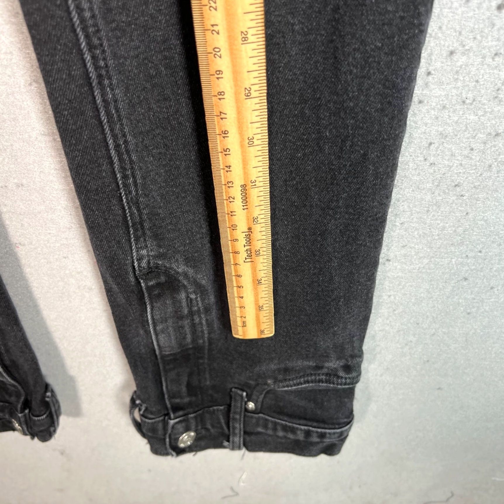 Vintage Revici Jeans Black Skinny High-Waisted Denim Size 26 Hem Design Womens Size 26" / US 2 / IT 38 - 6 Thumbnail