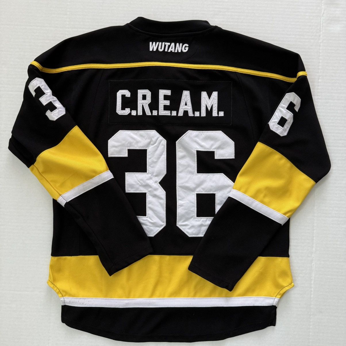 Wu-Tang Clan 🔴Wu-Tang Hockey Jersey Size Medium Wu-Wear Rare Raekwon Gza Size US M / EU 48-50 / 2 - 11 Thumbnail