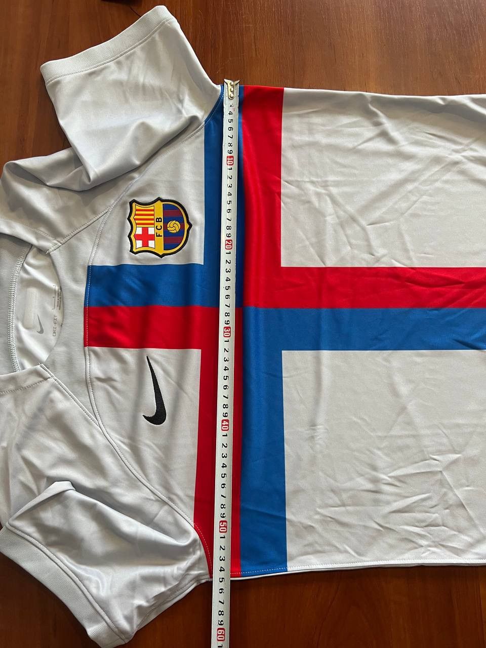 Nike NEW 2022/23 BARCELONA FC THIRD SOCCER JERSEY SHIRT SIZE L Size US L / EU 52-54 / 3 - 16 Thumbnail