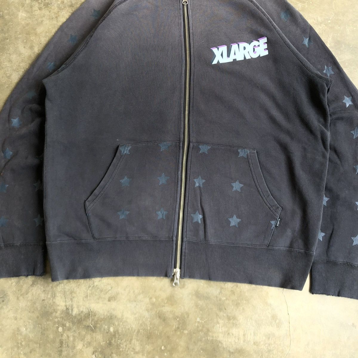 Japanese Brand Vintage Trashed Xlarge Stars Logo Ziphoodie Y2k Black Size US XL / EU 56 / 4 - 4 Thumbnail